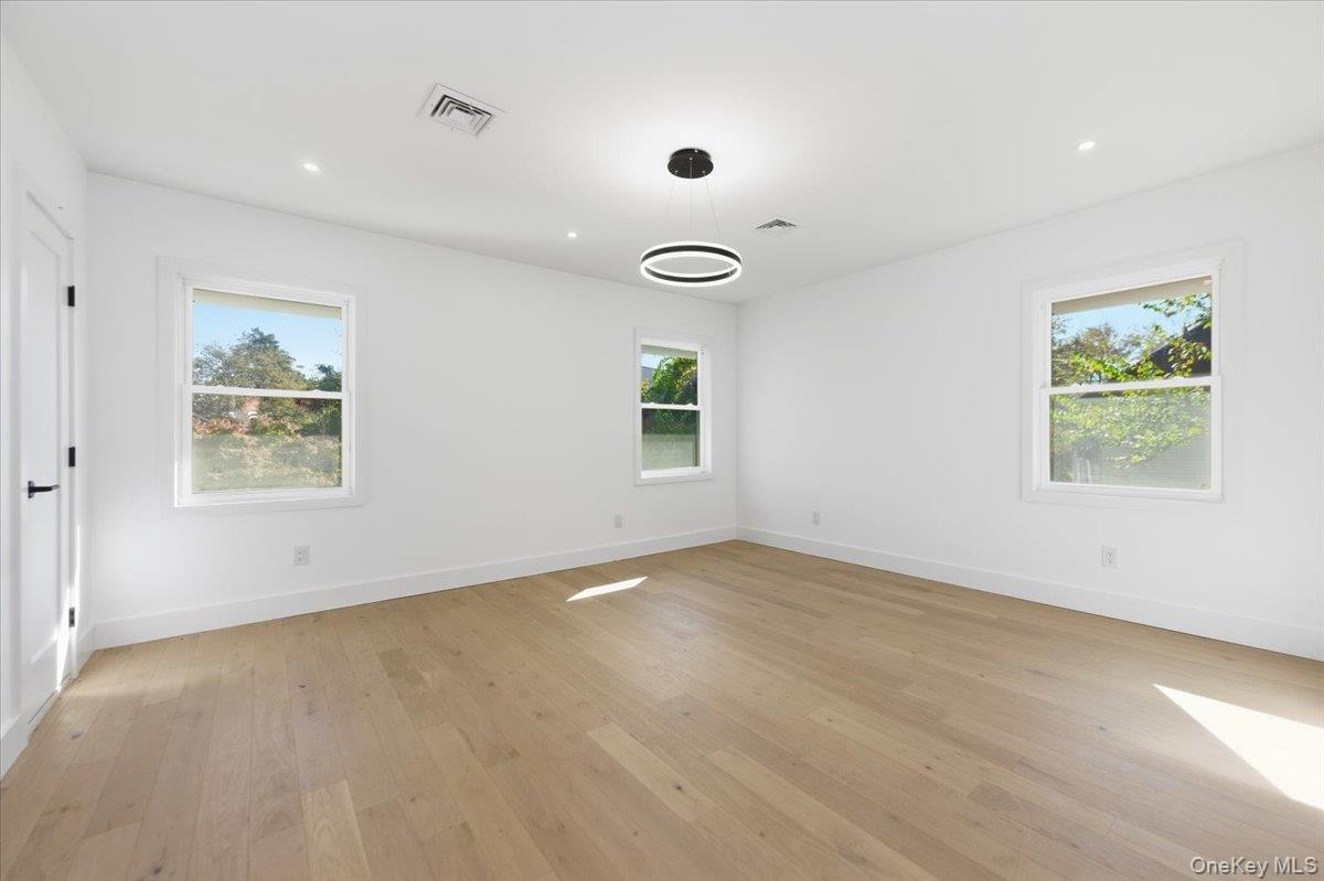 #13 photo, 559 Linda Lane, ナッソー郡 Woodmere , NY 11598