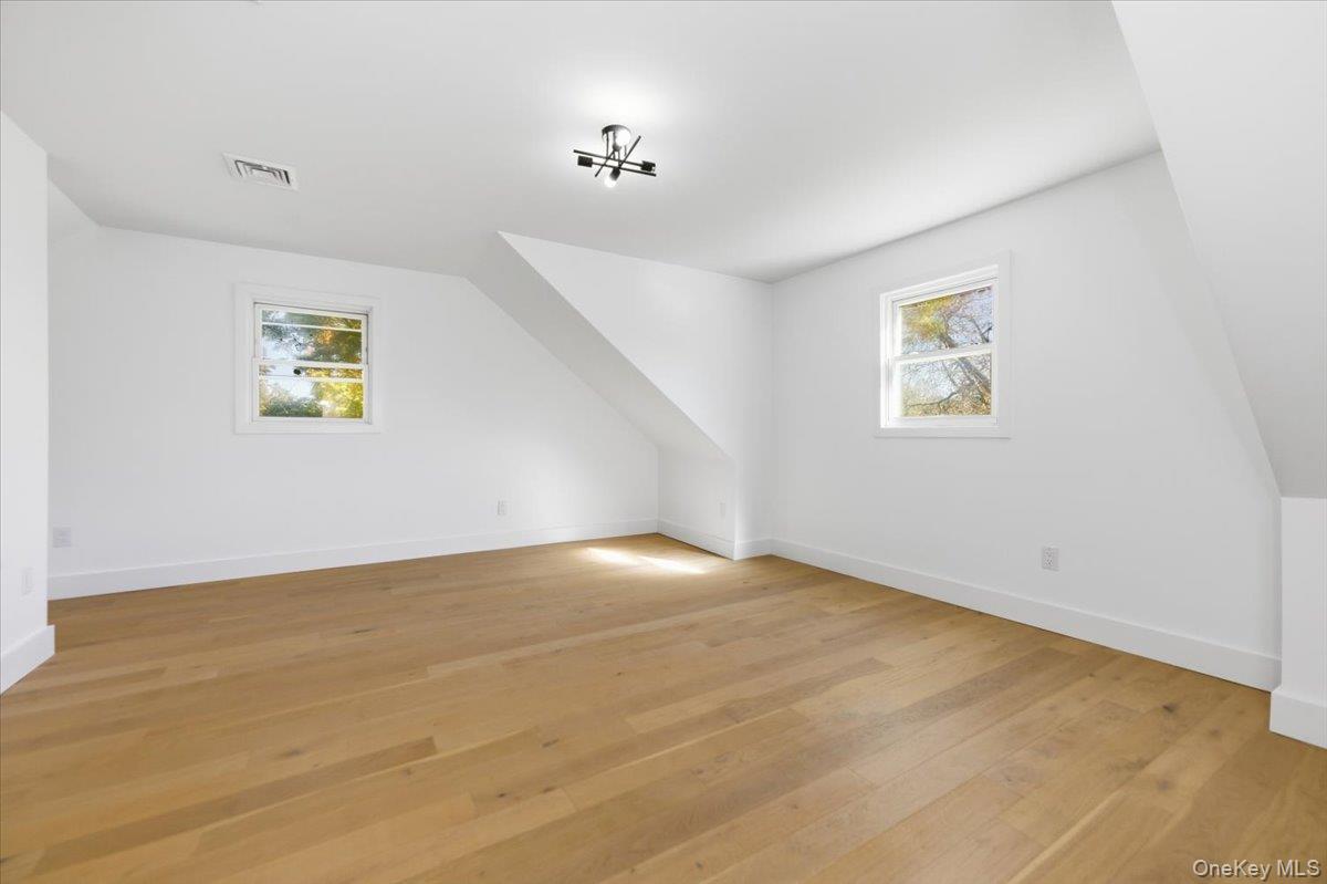 #17 photo, 559 Linda Lane, ナッソー郡 Woodmere , NY 11598