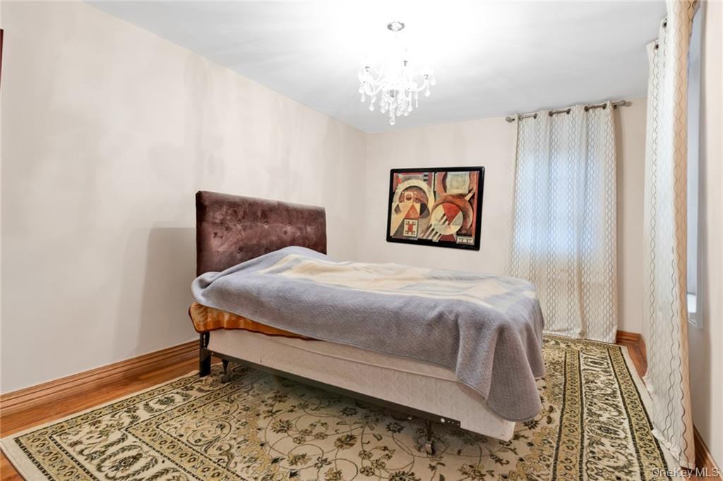 #7 photo, 2717 E 28th Street, ブルックリン区 Brooklyn , NY 11235