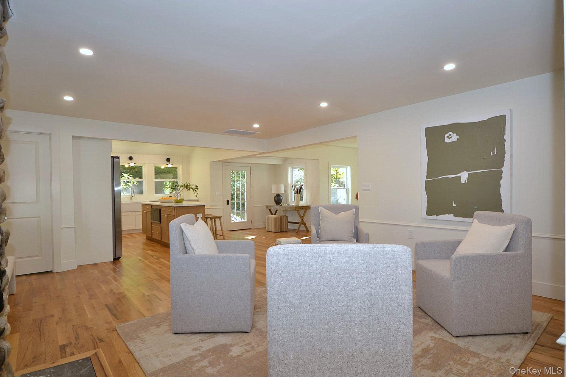 #19 photo, 317 Elwood Road, サフォーク郡 East Northport , NY 11731