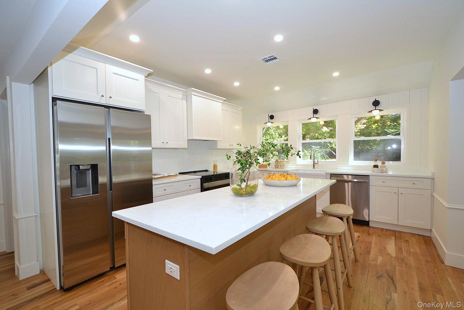 #5 photo, 317 Elwood Road, サフォーク郡 East Northport , NY 11731