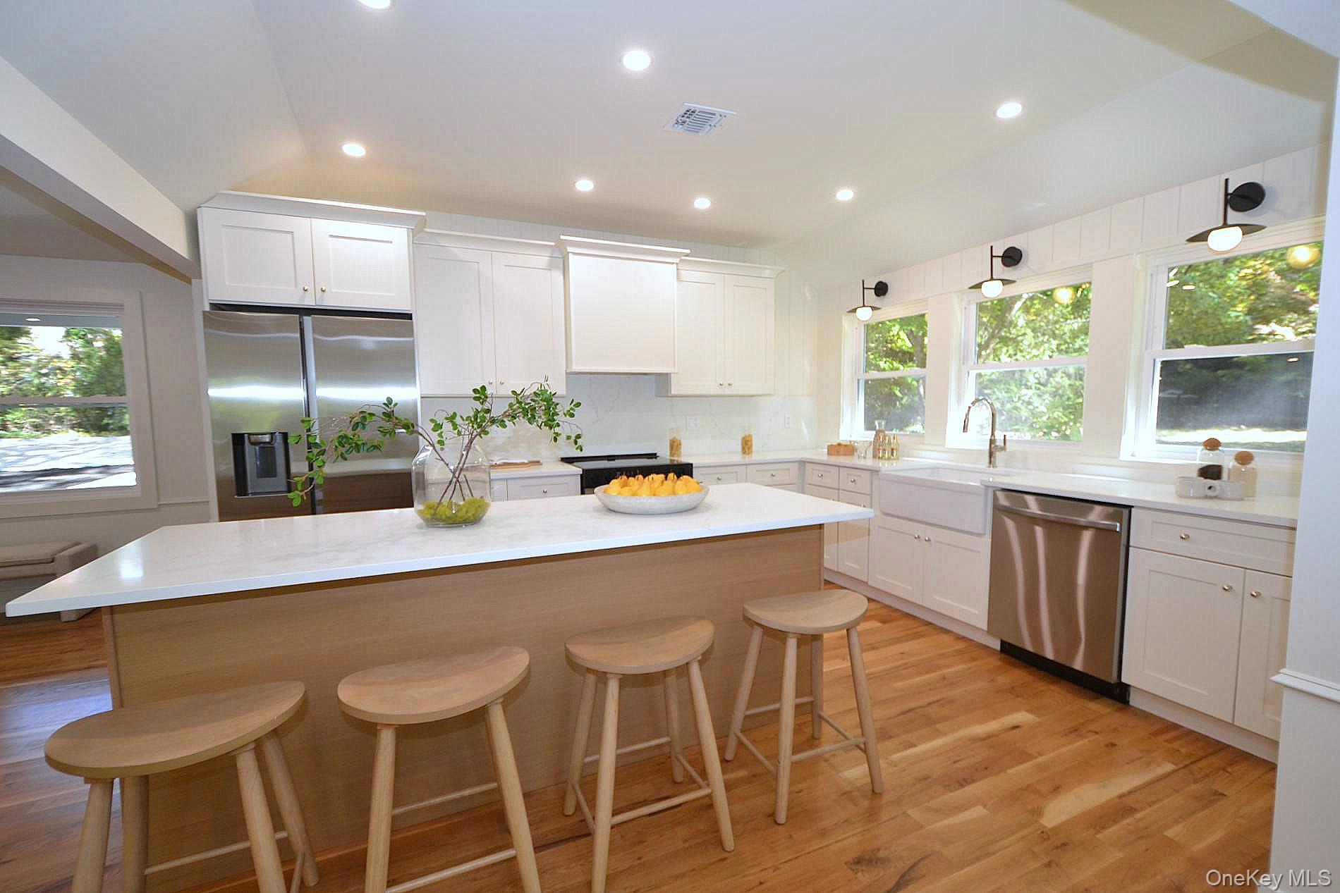 #6 photo, 317 Elwood Road, サフォーク郡 East Northport , NY 11731