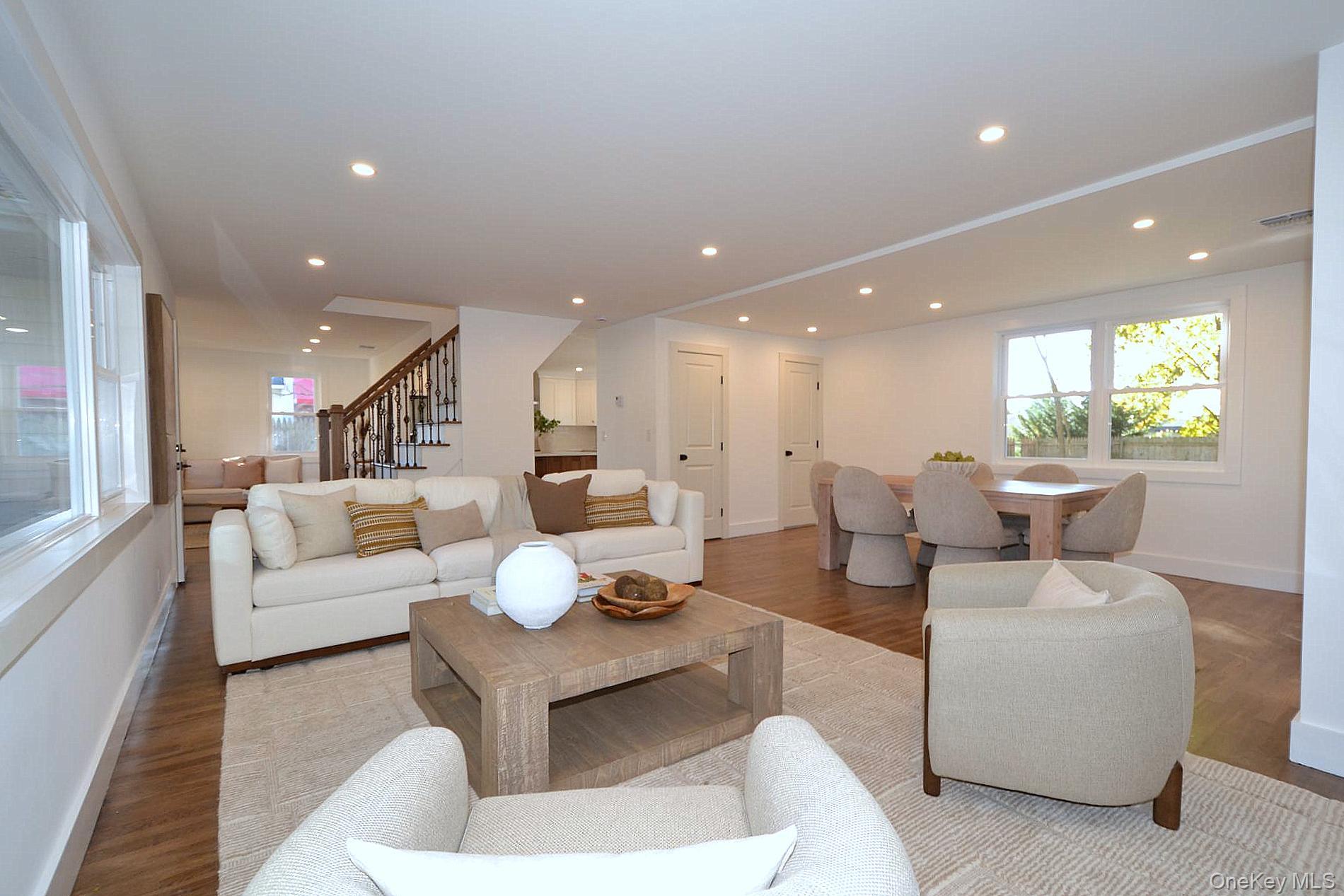 #10 photo, 26 Clinton Street, サフォーク郡 Center Moriches , NY 11934