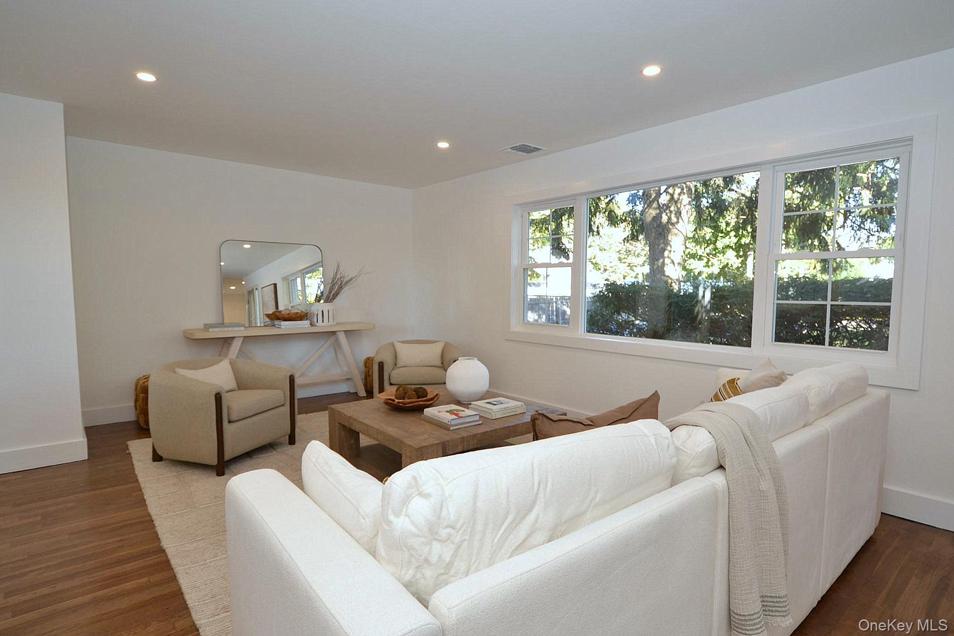 #9 photo, 26 Clinton Street, サフォーク郡 Center Moriches , NY 11934