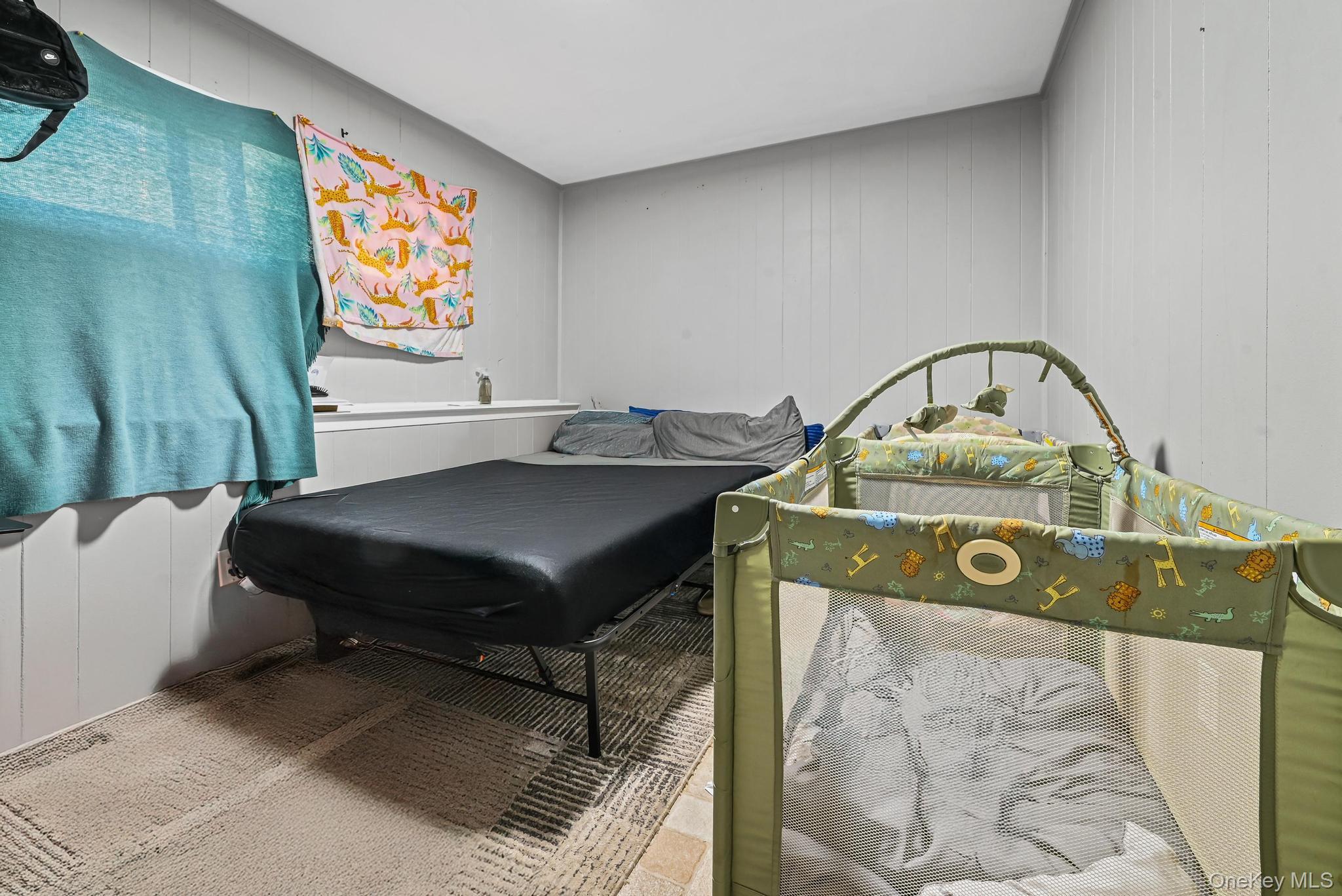 #10 photo, 1325 Saint Louis Avenue, Bay Shore , NY 11706