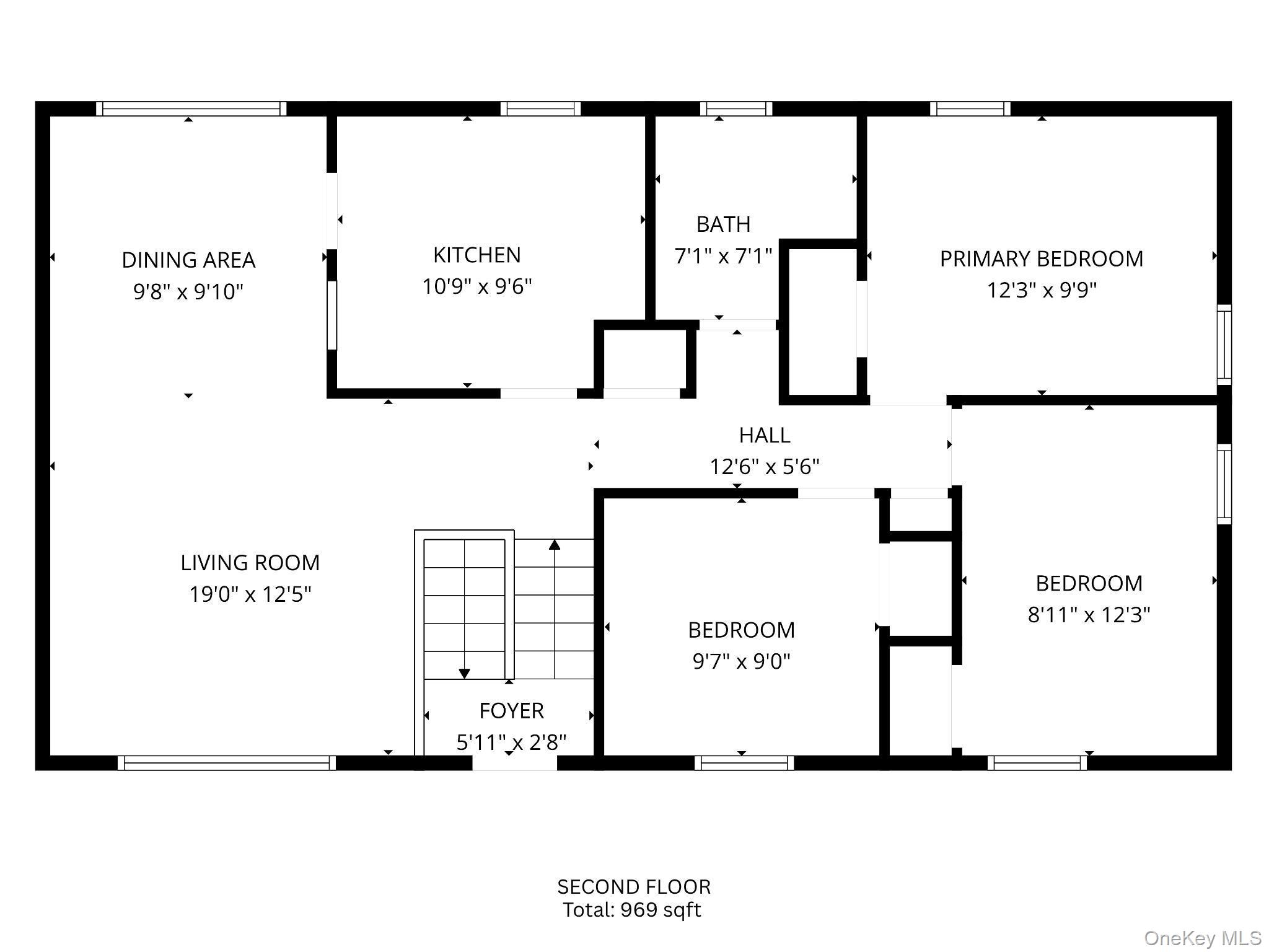 #20 photo, 1325 Saint Louis Avenue, Bay Shore , NY 11706