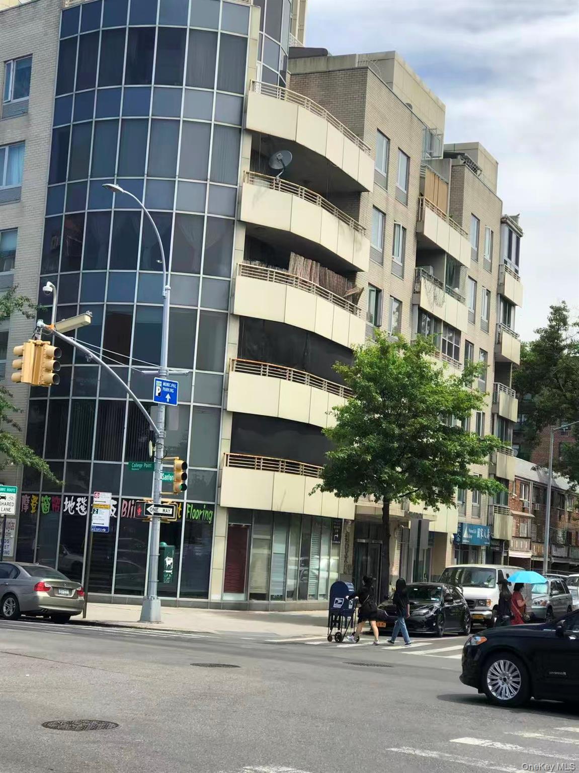 #6 photo, 13203 Sanford Avenue, クイーンズ区 Flushing , NY 11355