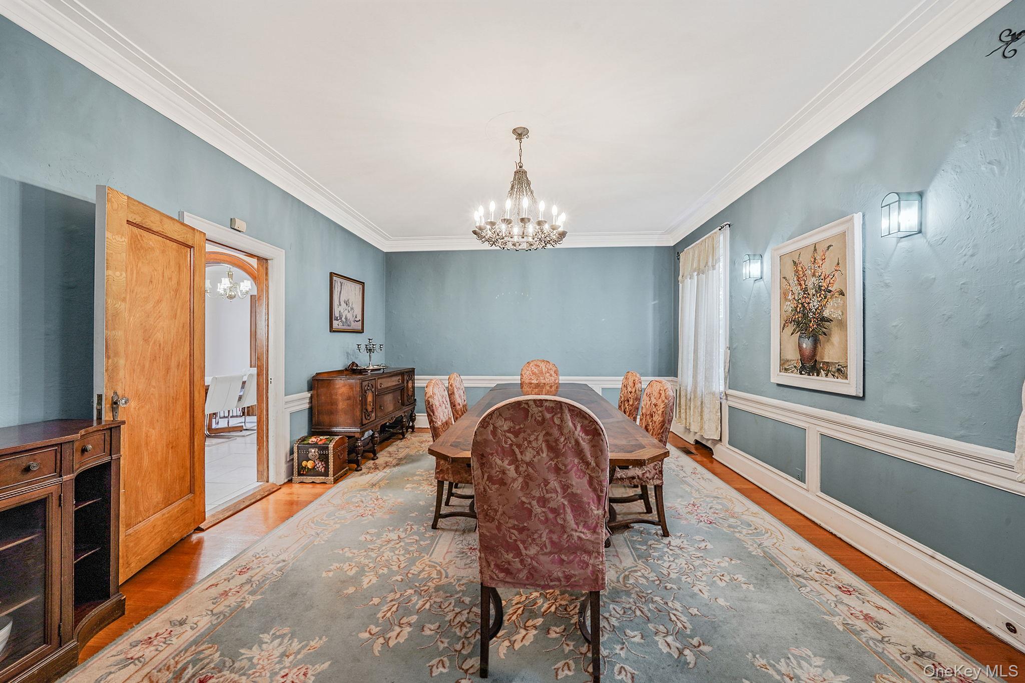 #6 photo, 8402 Midland Parkway, クイーンズ区 Jamaica Estates , NY 11432