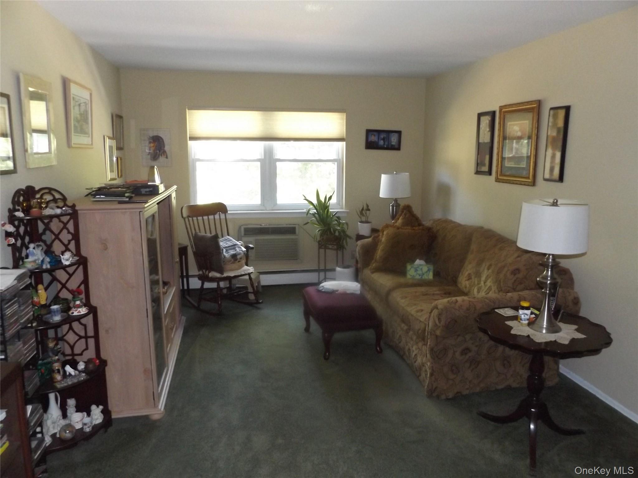 #4 photo, 130-2D Church Street, サフォーク郡 Kings Park , NY 11754