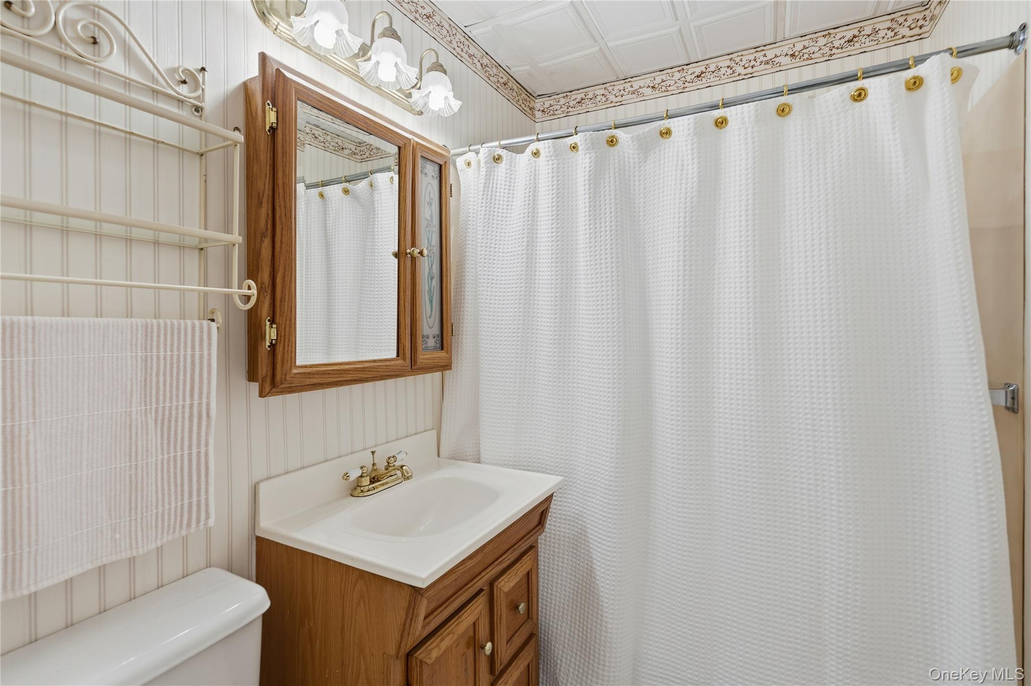 #12 photo, 245 S Delaware Avenue, サフォーク郡 Lindenhurst , NY 11757