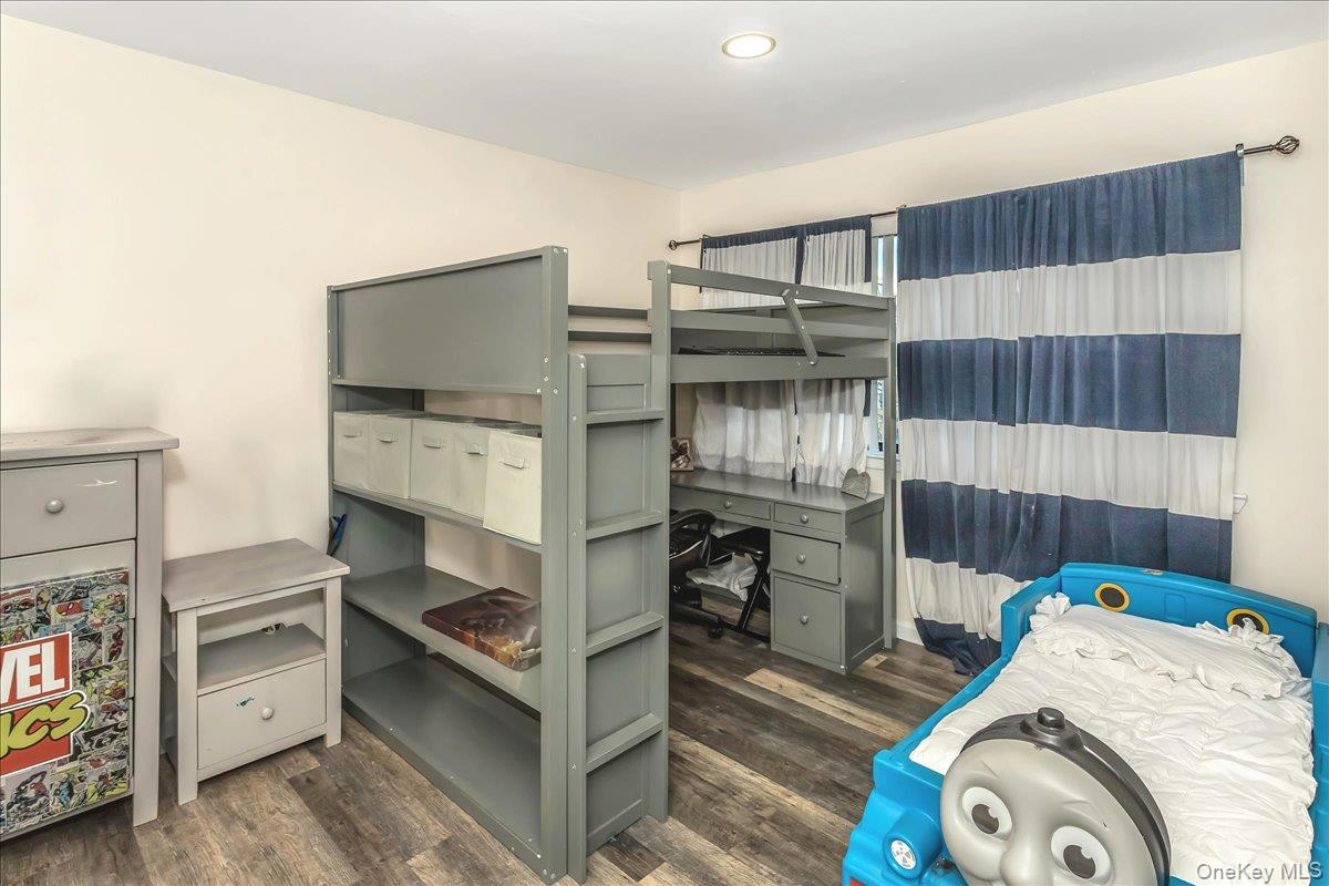 #12 photo, 21 Vanderbilt Way, ナッソー郡 Valley Stream , NY 11581