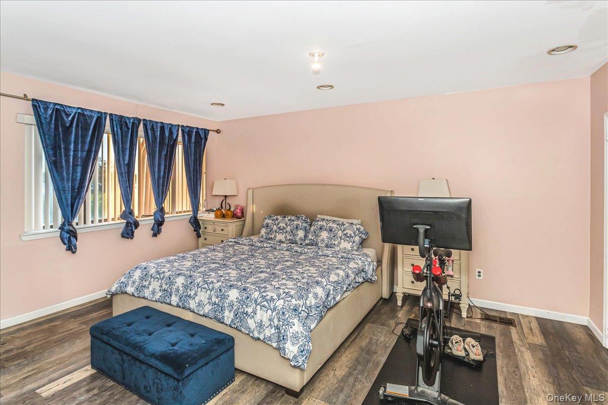 #9 photo, 21 Vanderbilt Way, ナッソー郡 Valley Stream , NY 11581