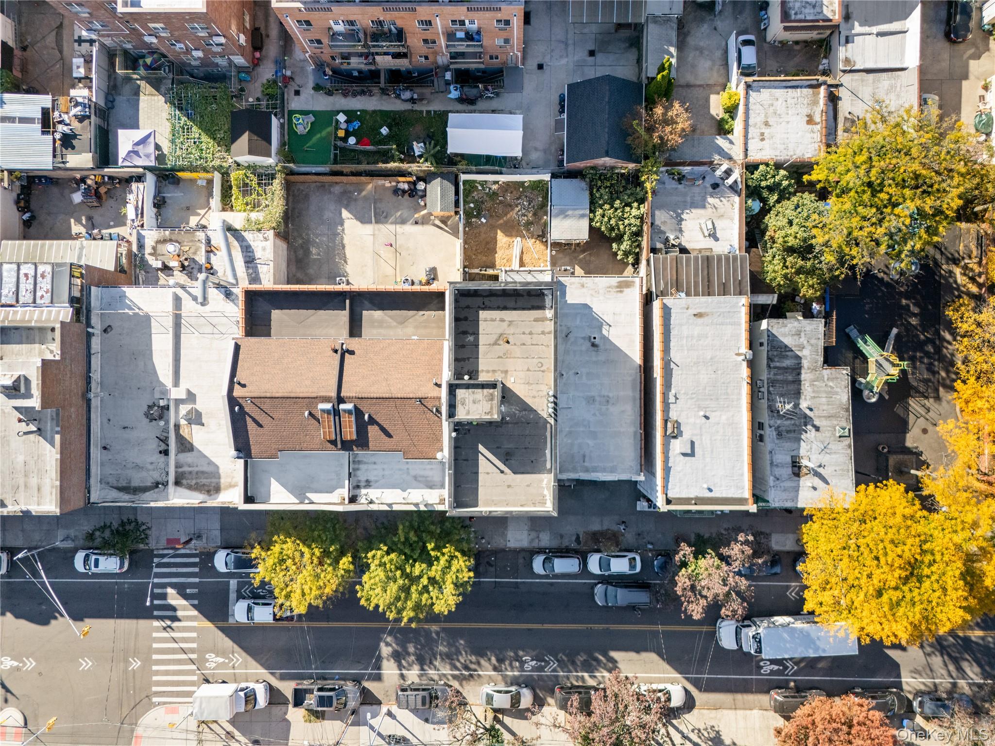 #5 photo, 104-22 Corona Avenue, クイーンズ区 Corona , NY 11368