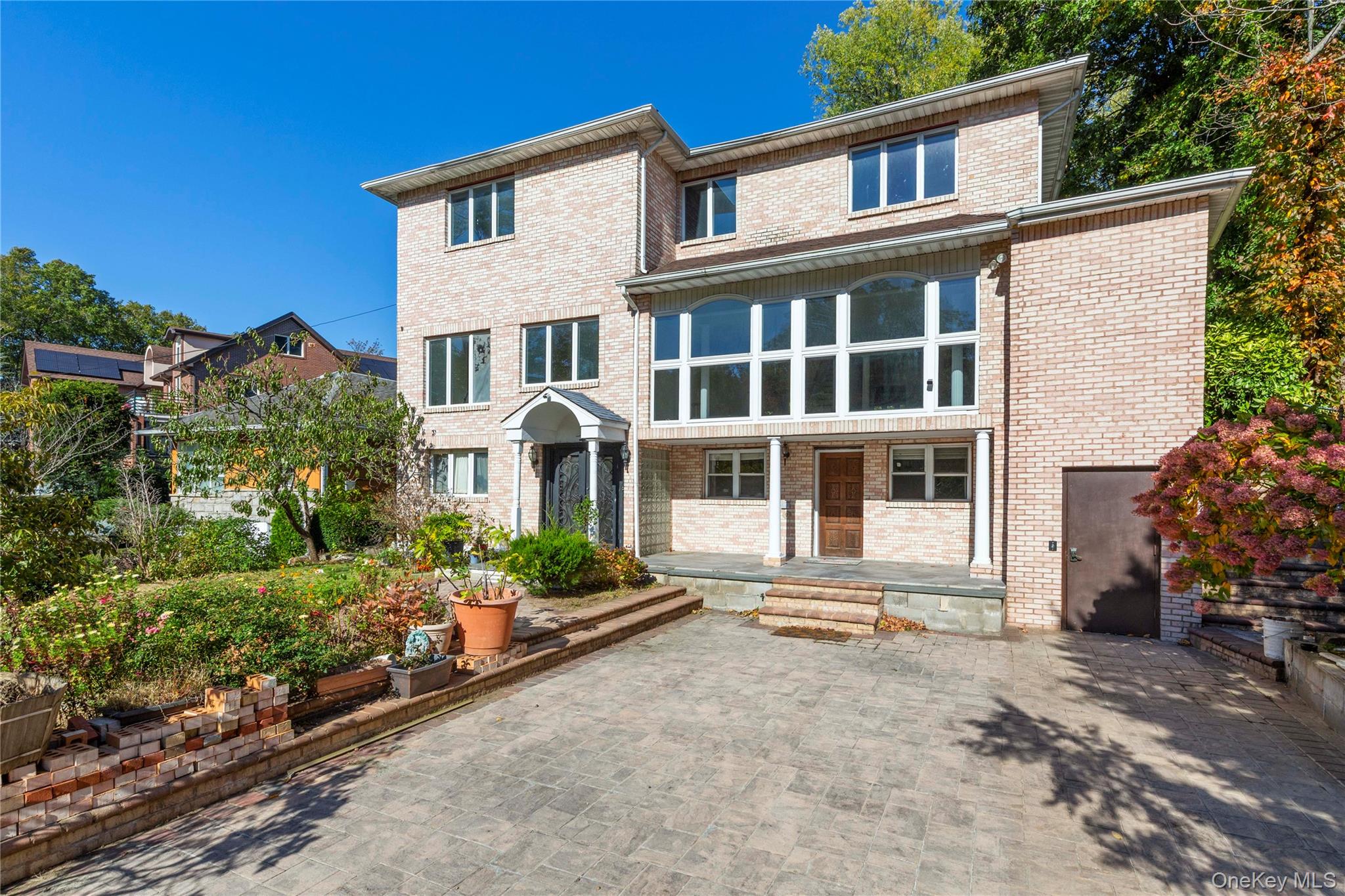 #1 photo, 7157 Douglaston Parkway, Little Neck , NY 11362