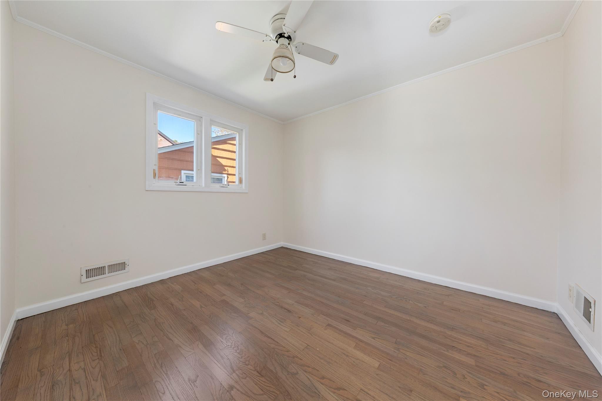 #11 photo, 7157 Douglaston Parkway, Little Neck , NY 11362