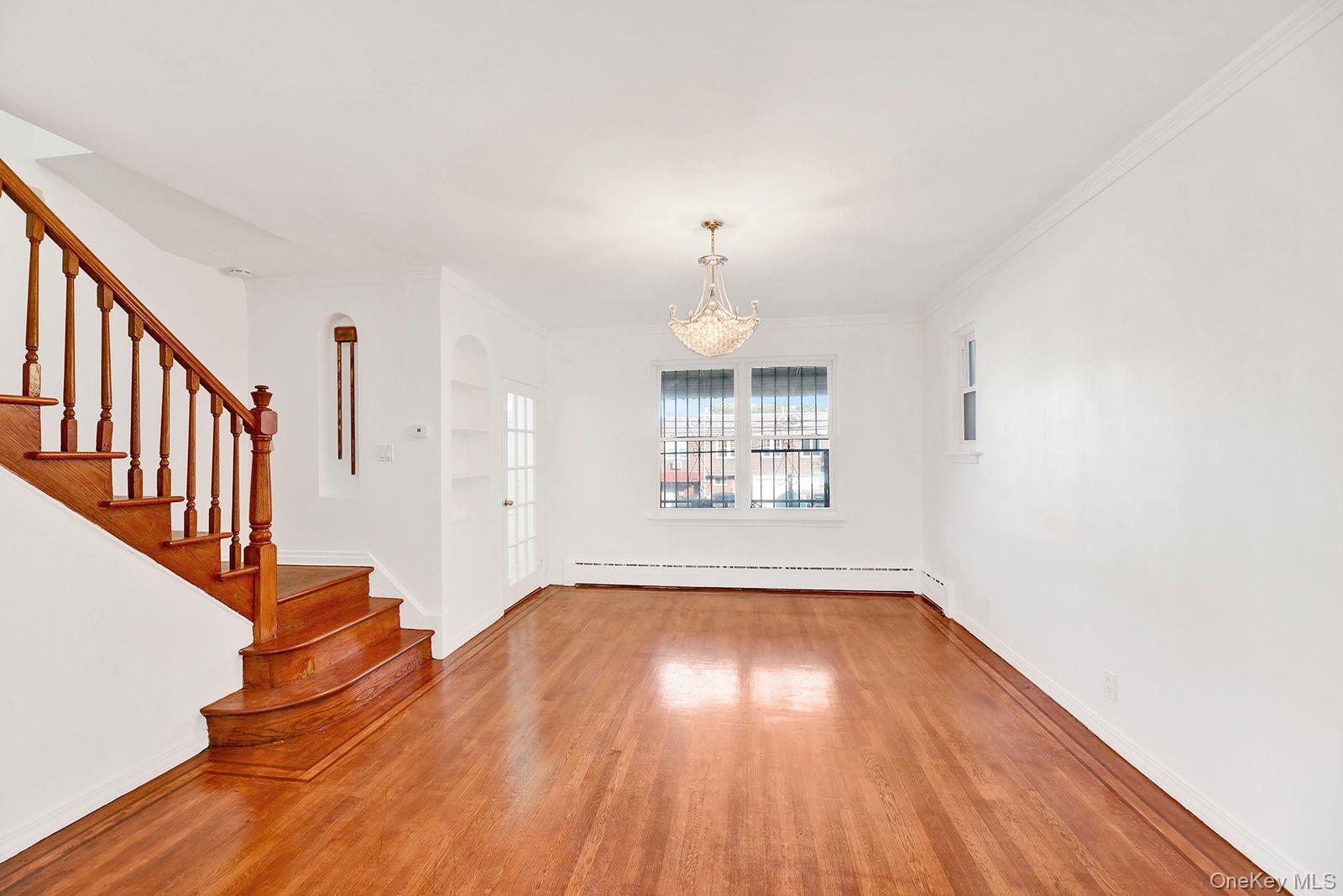 #3 photo, 102-12 62nd Road, クイーンズ区 Forest Hills , NY 11375