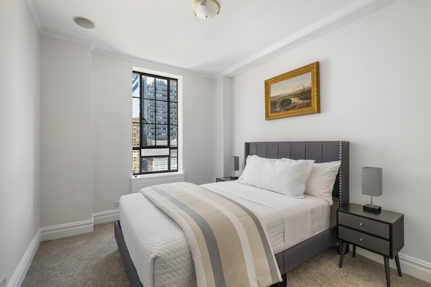 #21 photo, 350 W 57TH Street, マンハッタン Hells Kitchen , NY 10019