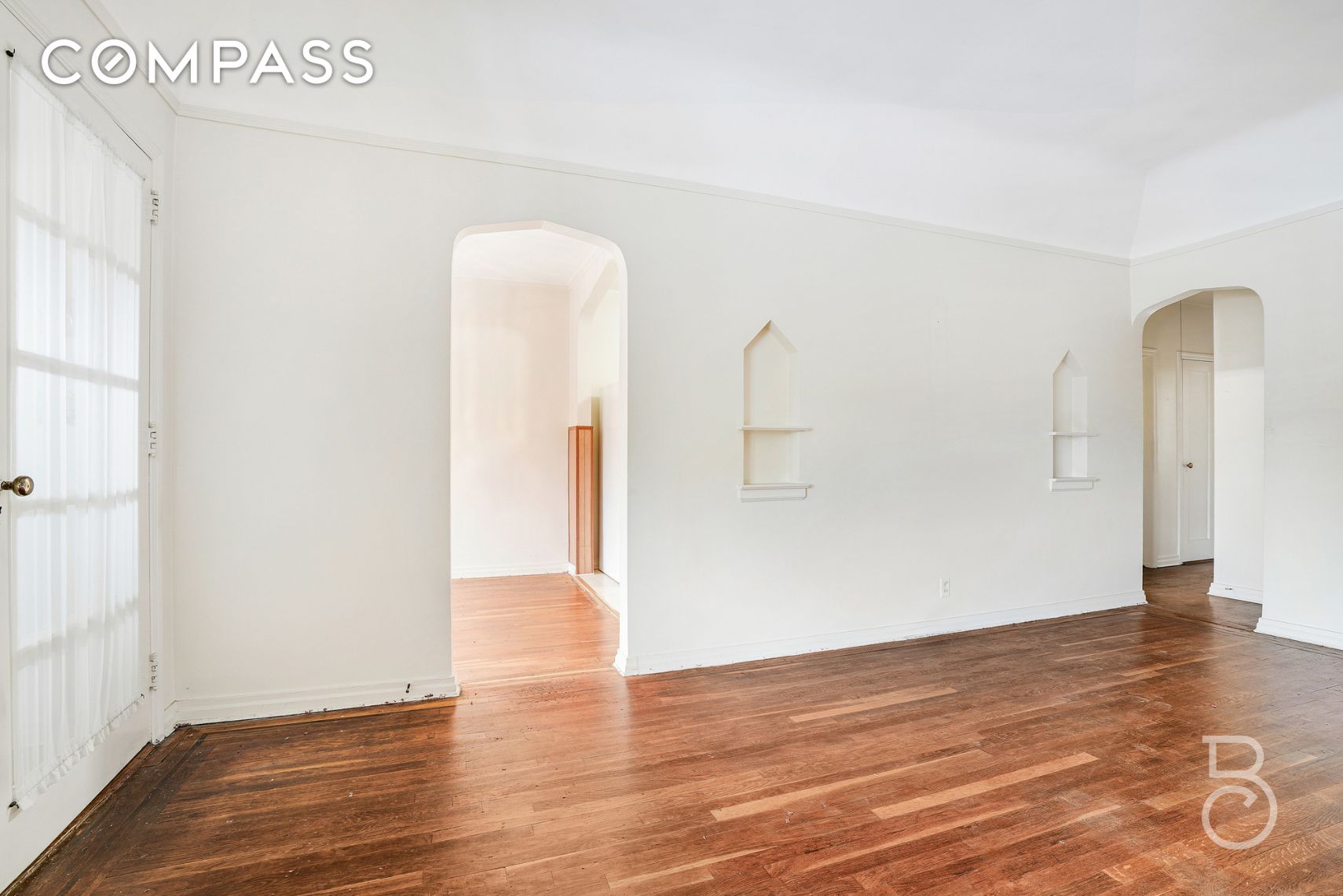 #8 photo, 57-57 81st Street, Maspeth , NY 11379