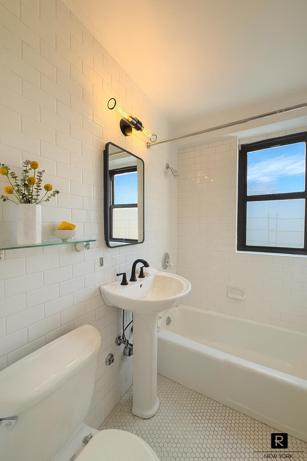 #9 photo, 115 E 9th Street, Greenwich Village , NY 10003