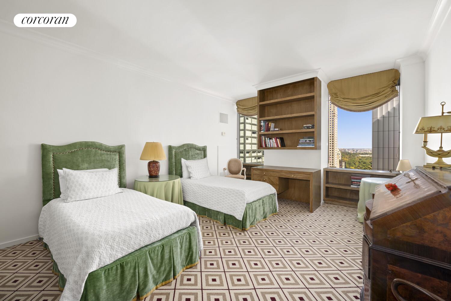 #16 photo, 641 5TH Avenue, マンハッタン Midtown East , NY 10022