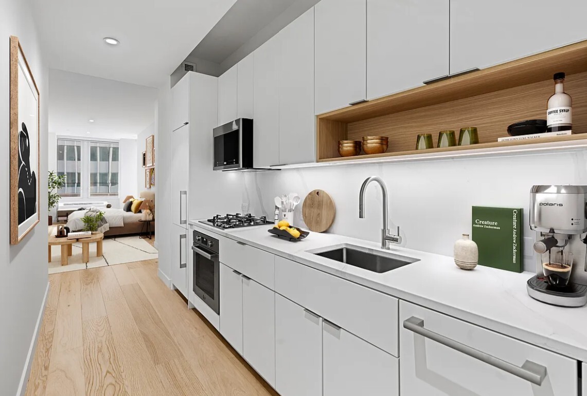 #3 photo, 160 WATER Street, マンハッタン Financial District , NY 10038