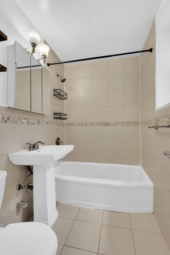 #6 photo, 269 BENNETT Avenue, Hudson Heights , NY 10040