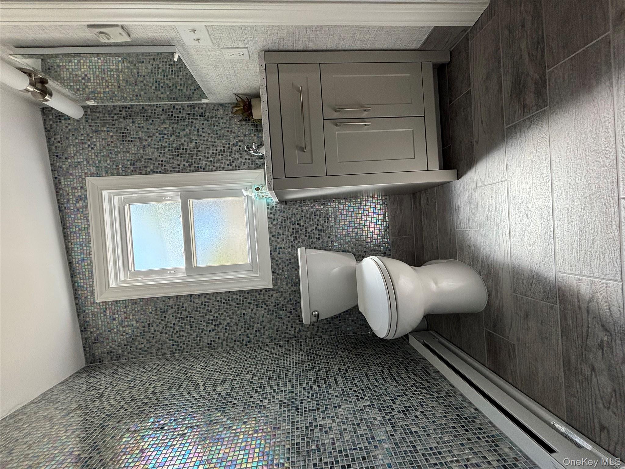 #16 photo, 4 Wyandanch Trail, サフォーク郡 Ridge , NY 11961