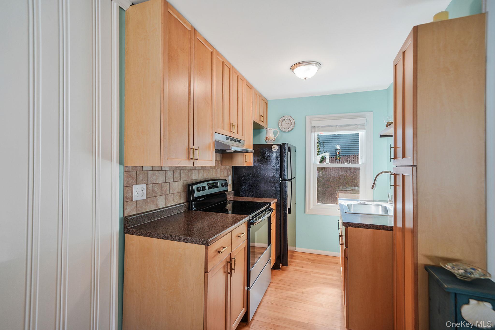 #9 photo, 4 Wyandanch Trail, サフォーク郡 Ridge , NY 11961