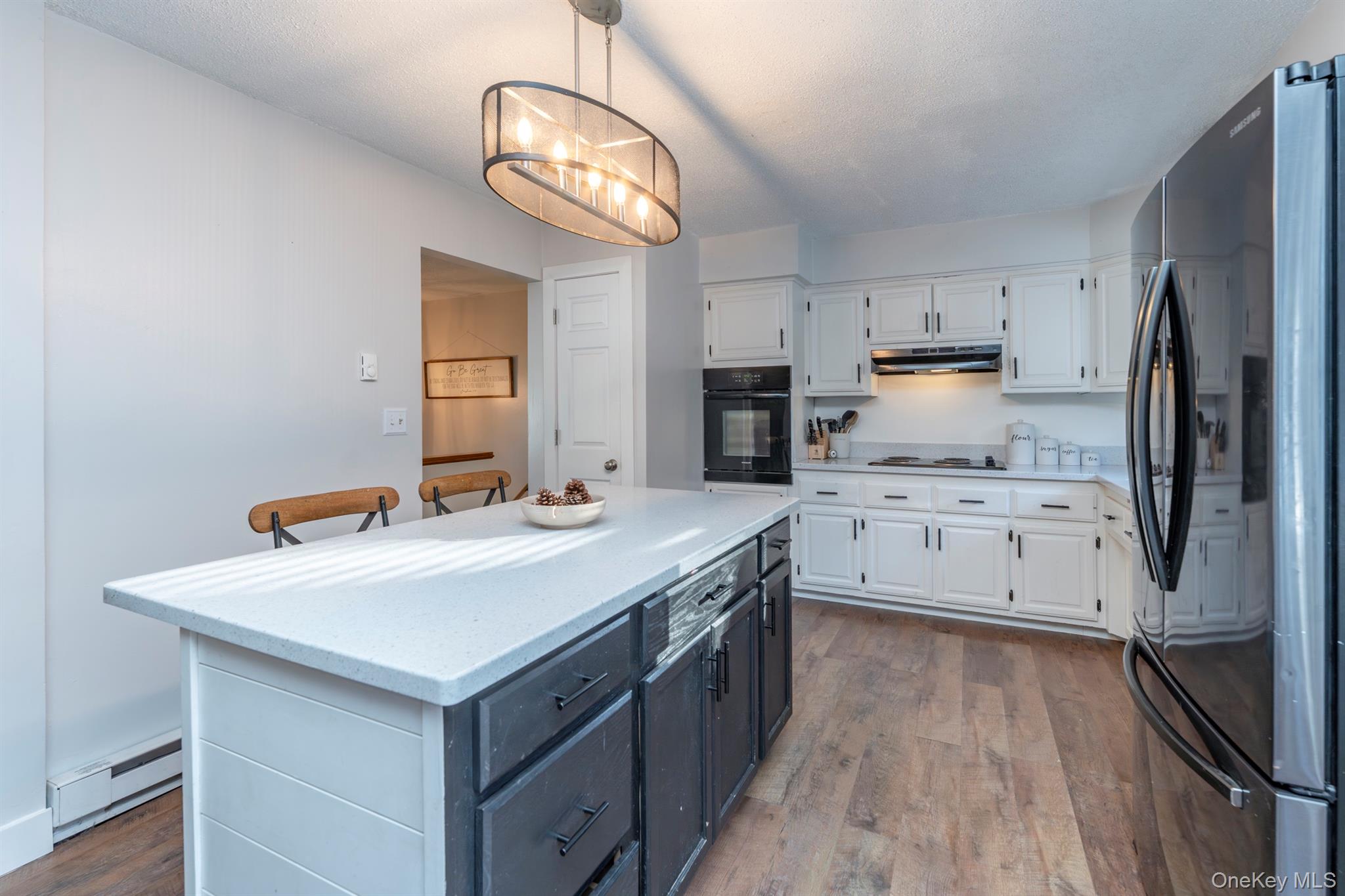 #11 photo, 30 Willow Road, Saugerties , NY 12477