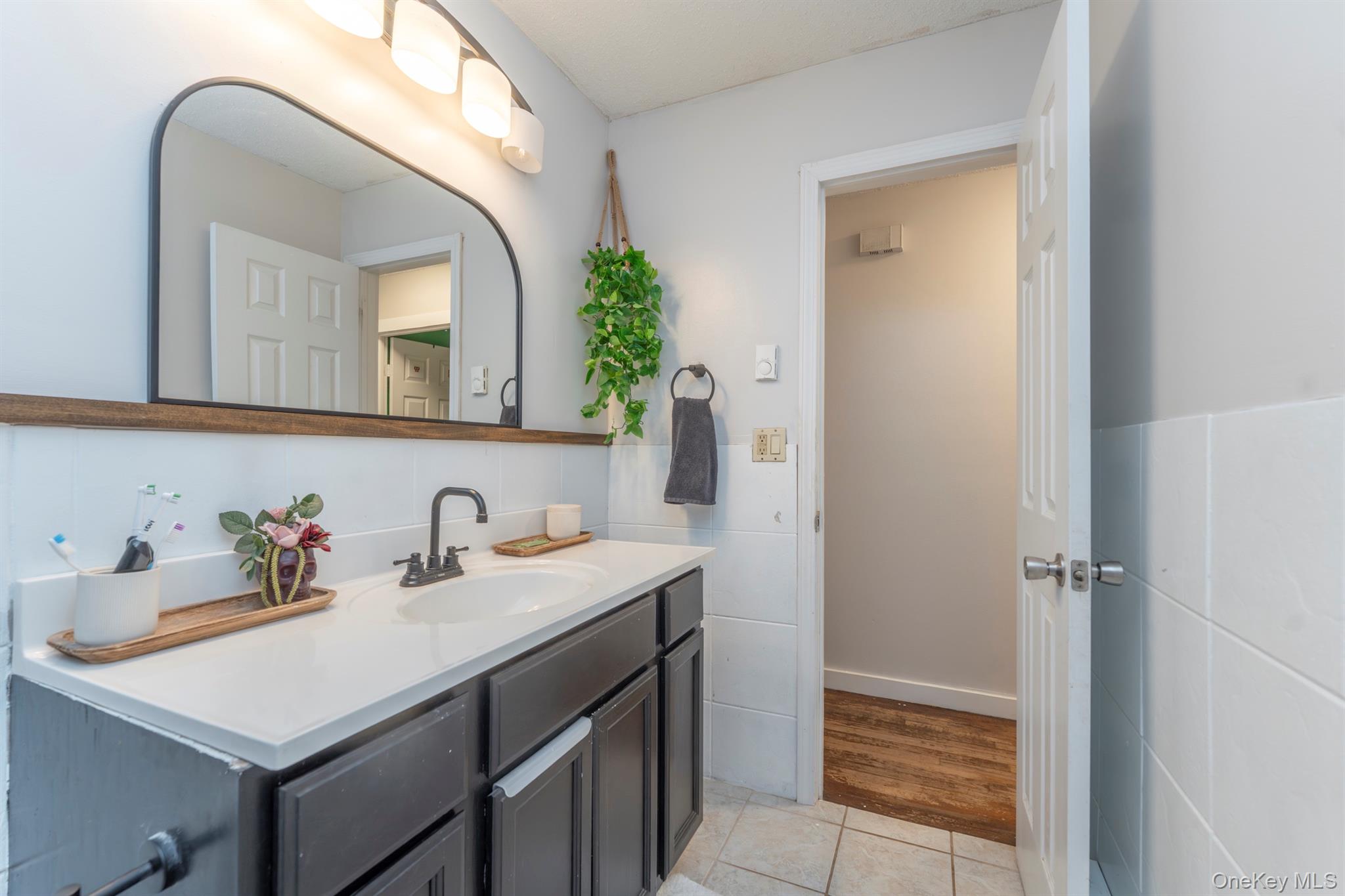 #18 photo, 30 Willow Road, Saugerties , NY 12477