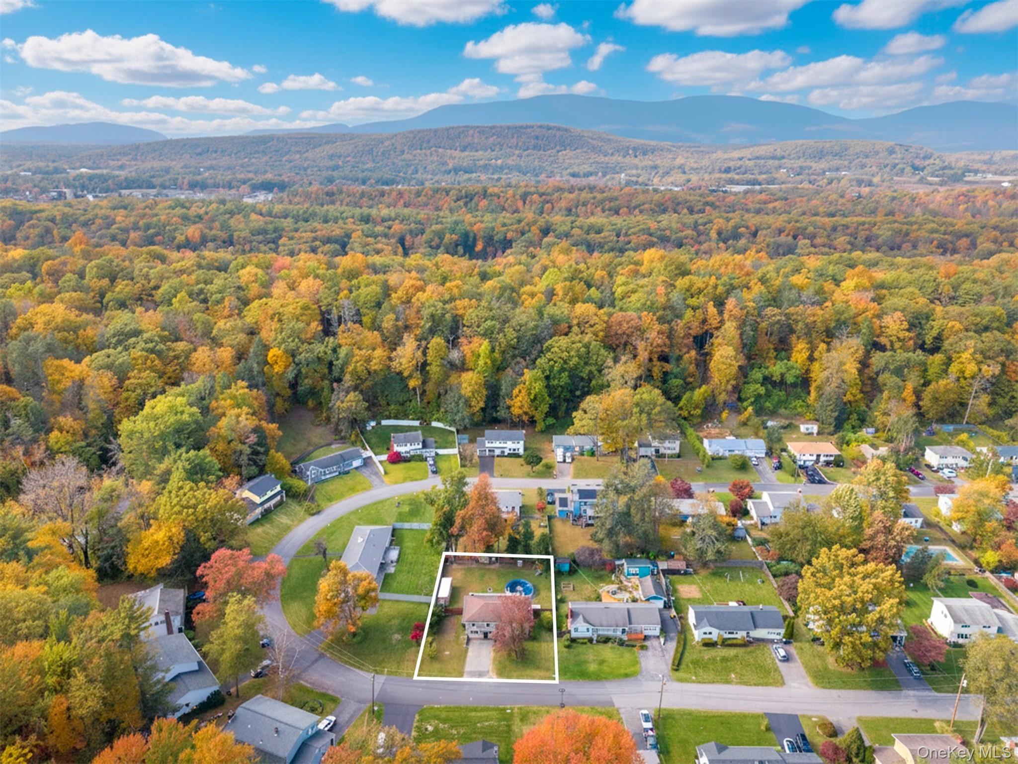 #2 photo, 30 Willow Road, Saugerties , NY 12477