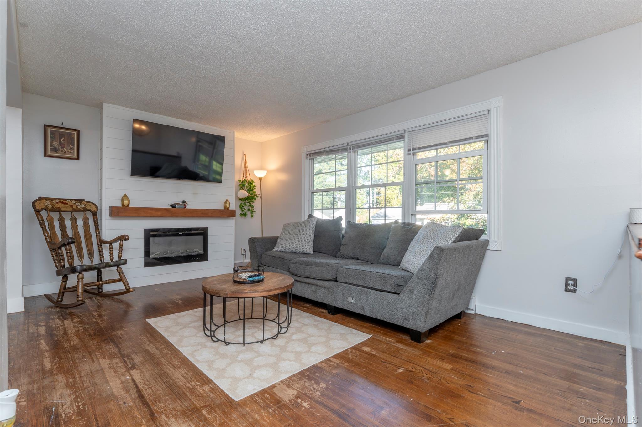 #7 photo, 30 Willow Road, Saugerties , NY 12477