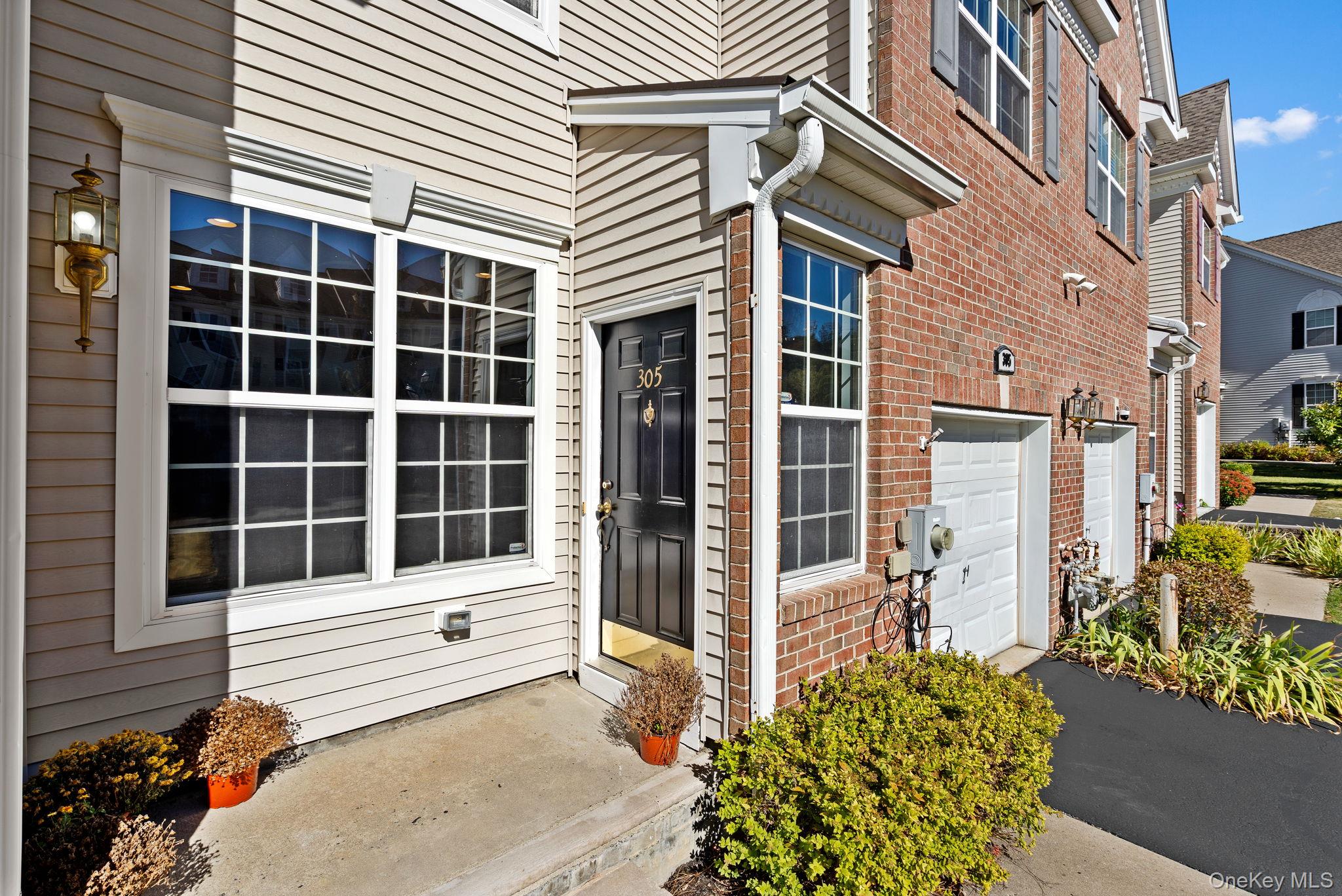 #4 photo, 305 Balsam Drive, New Windsor , NY 12553