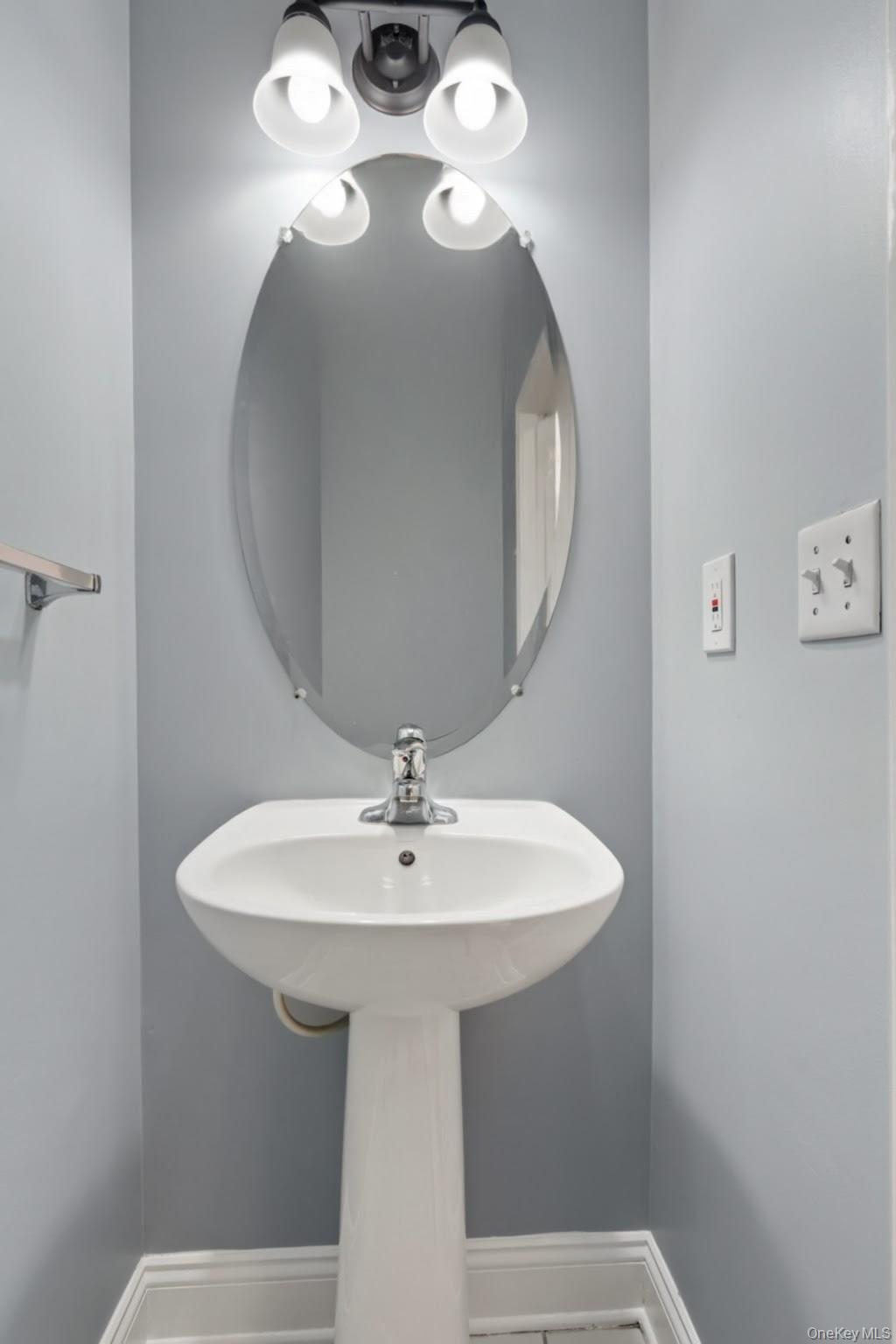 #9 photo, 305 Balsam Drive, New Windsor , NY 12553