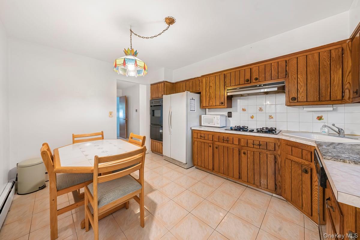 #5 photo, 15 Stevens Avenue, Yonkers , NY 10704