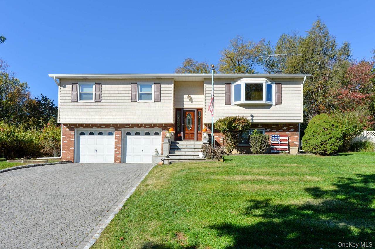 #1 photo, 13 Park Terrace, Valley Cottage , NY 10989