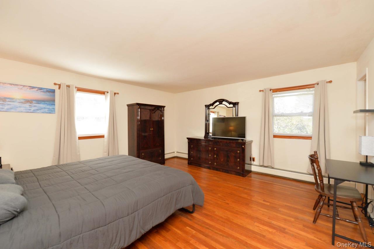 #14 photo, 13 Park Terrace, Valley Cottage , NY 10989