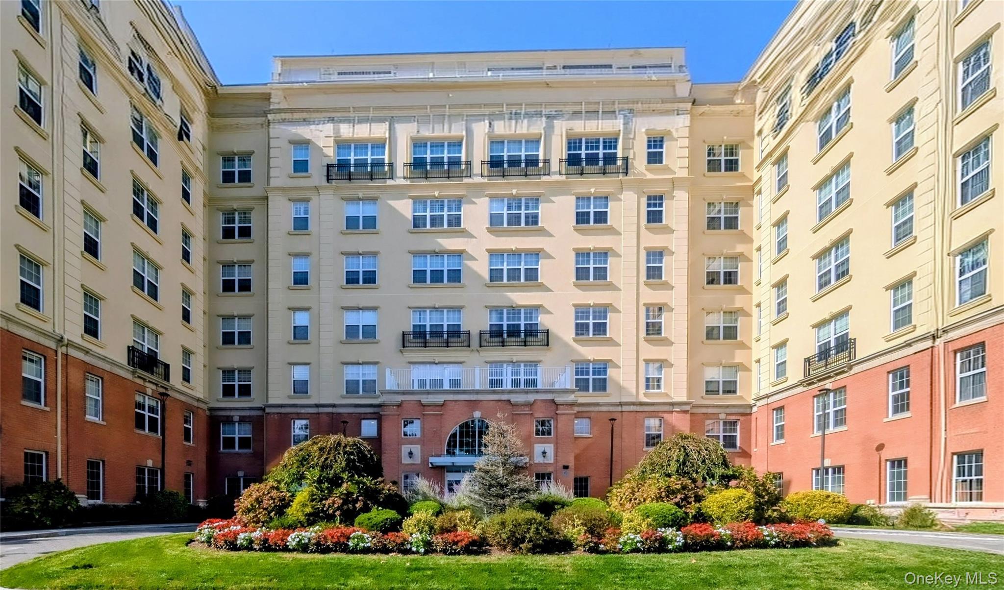 #1 photo, 10 Byron Place, 纽约州 Larchmont , NY 10538