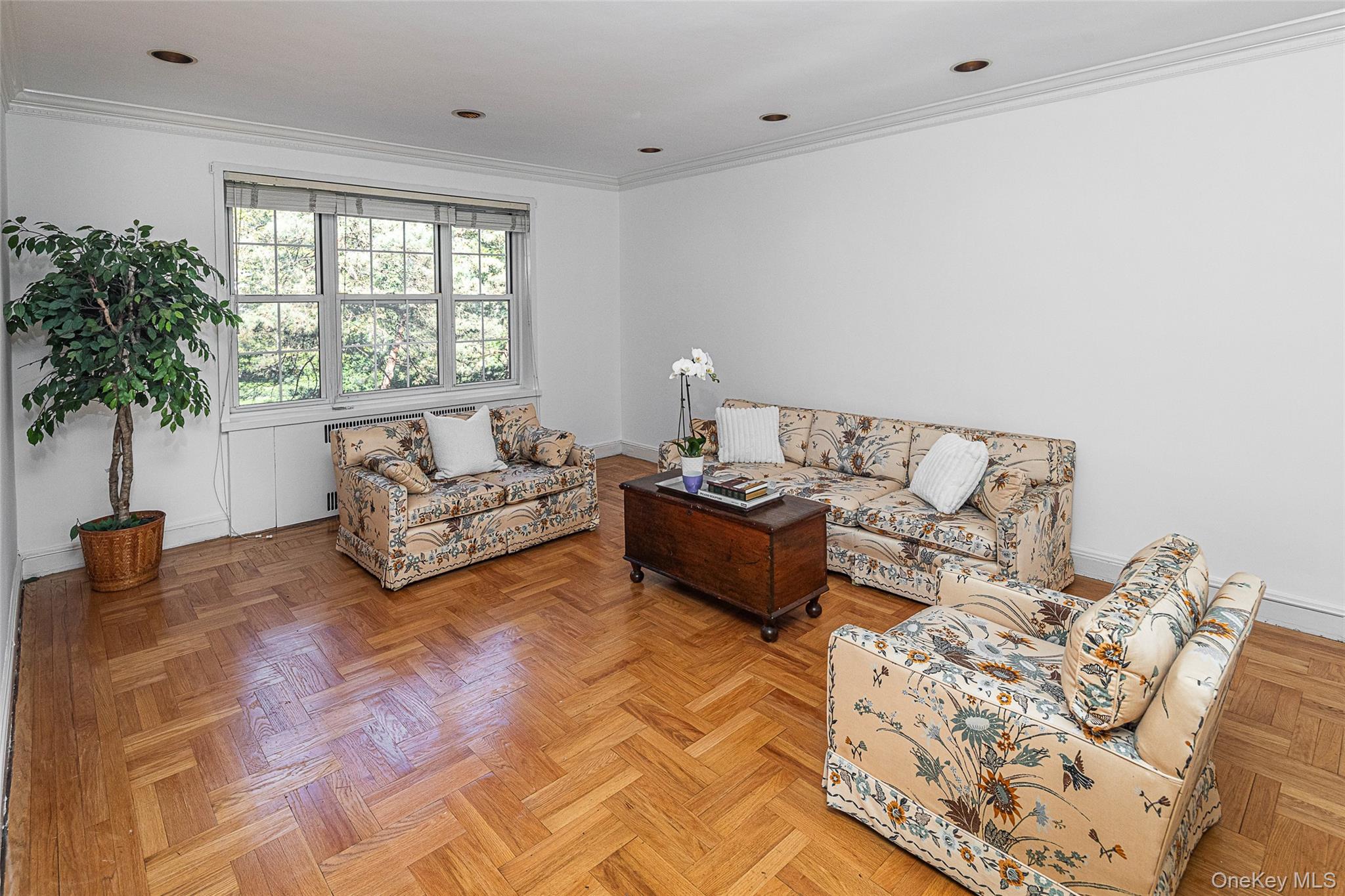 #2 photo, 3 Midland Gardens, ブロンクス区 Bronxville , NY 10708
