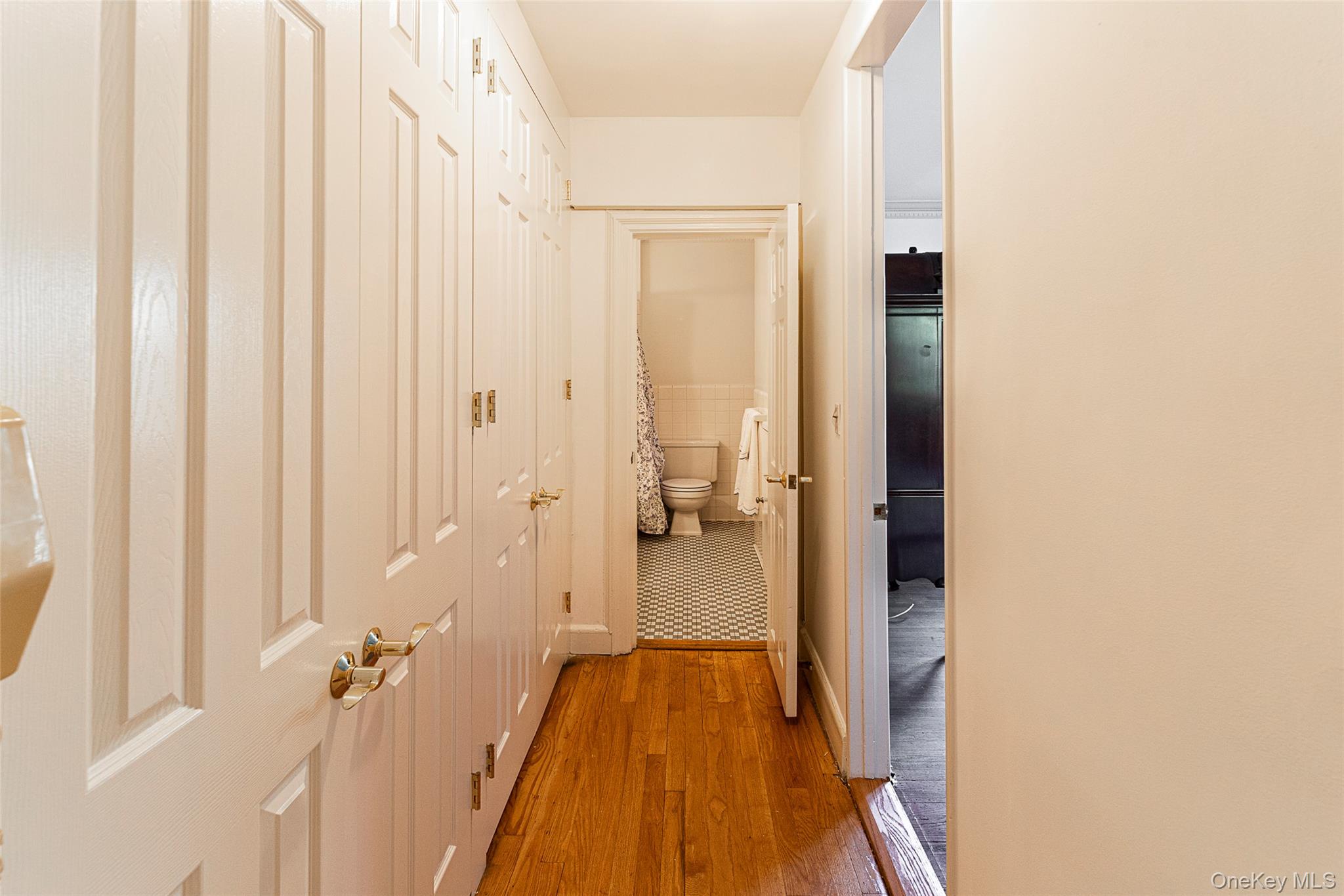 #9 photo, 3 Midland Gardens, ブロンクス区 Bronxville , NY 10708