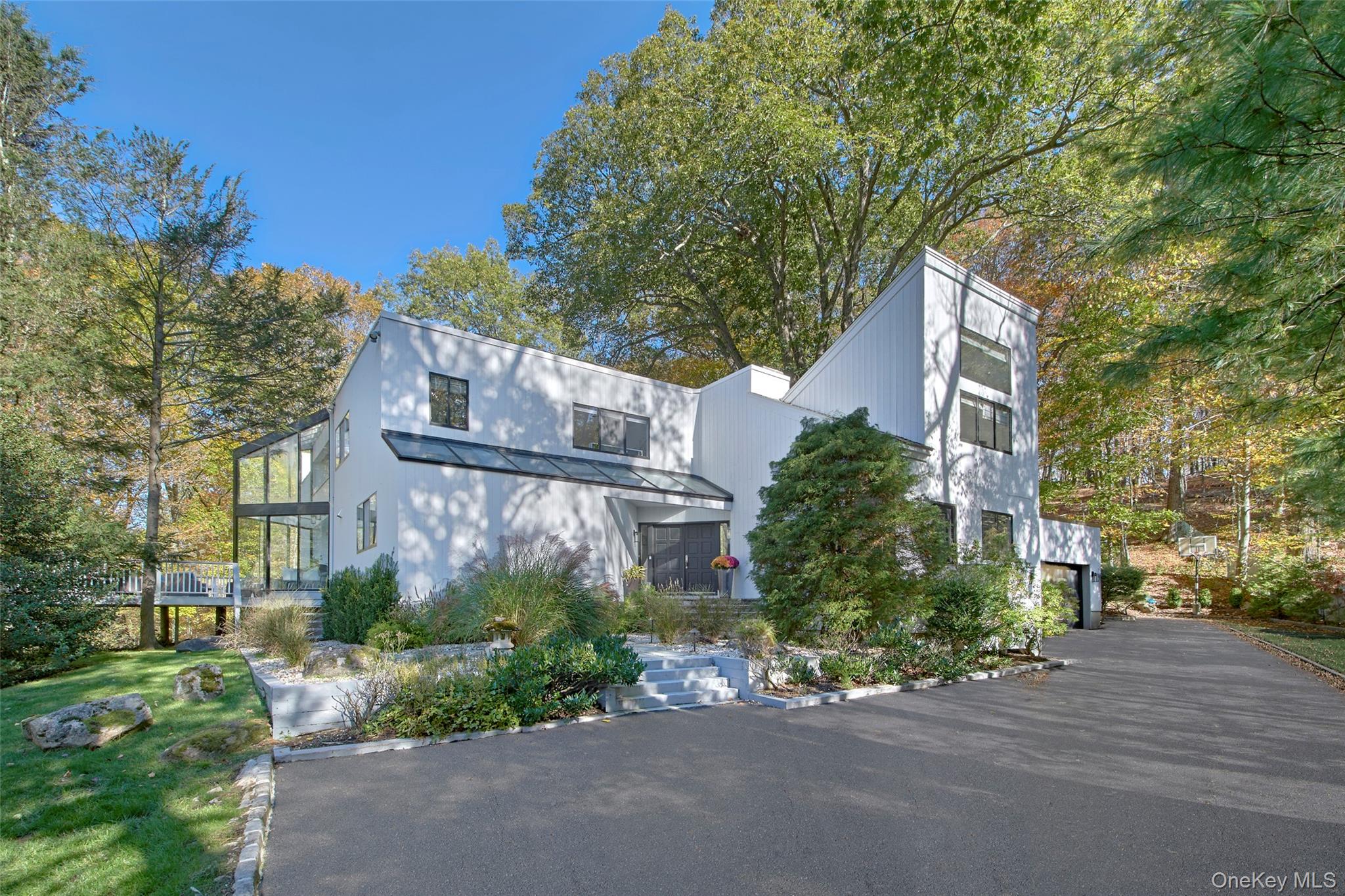 #1 photo, 73 Whippoorwill Lake Road, Chappaqua , NY 10514