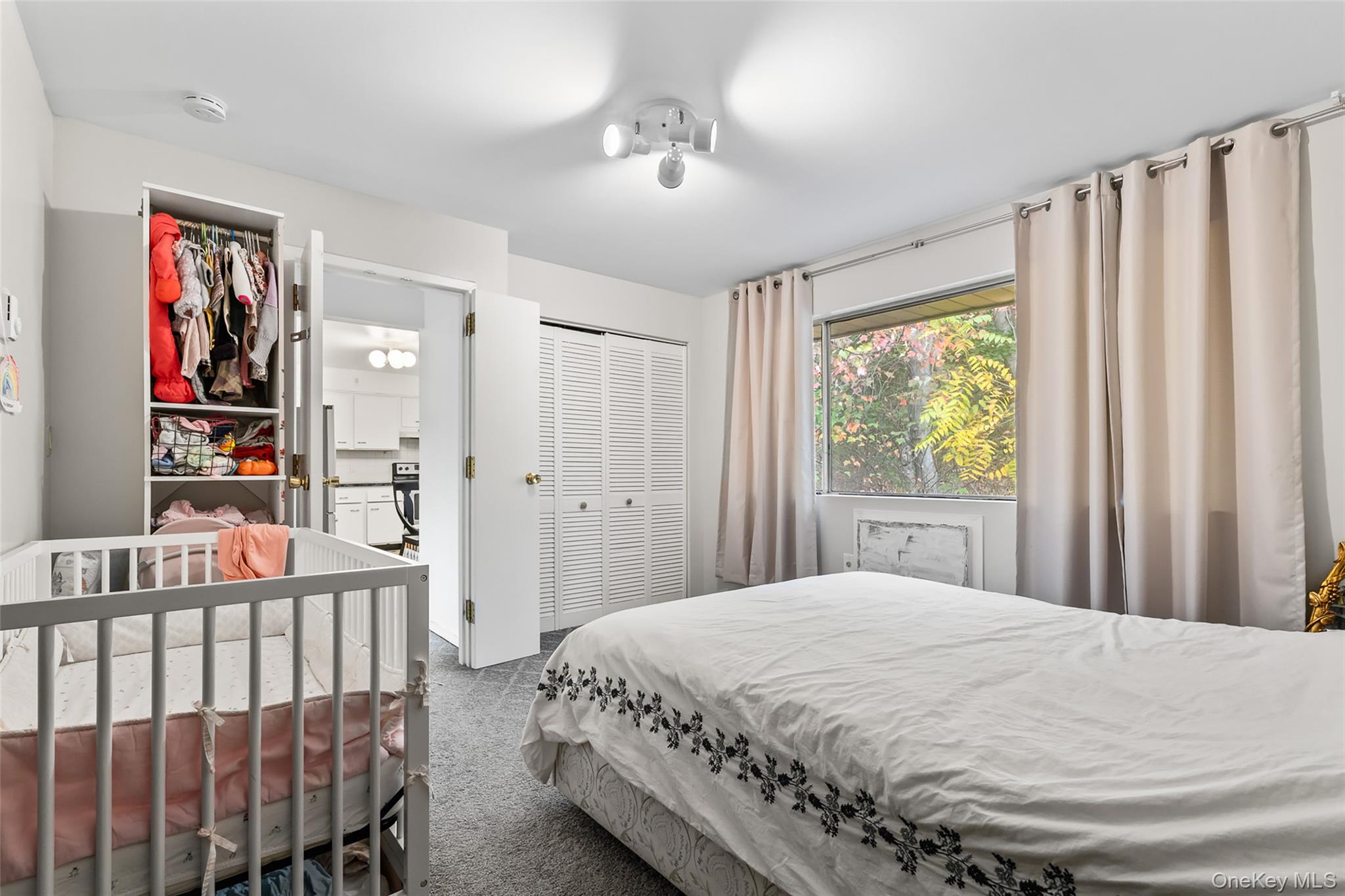 #14 photo, 806 Mountainside Drive, Southfields , NY 10975