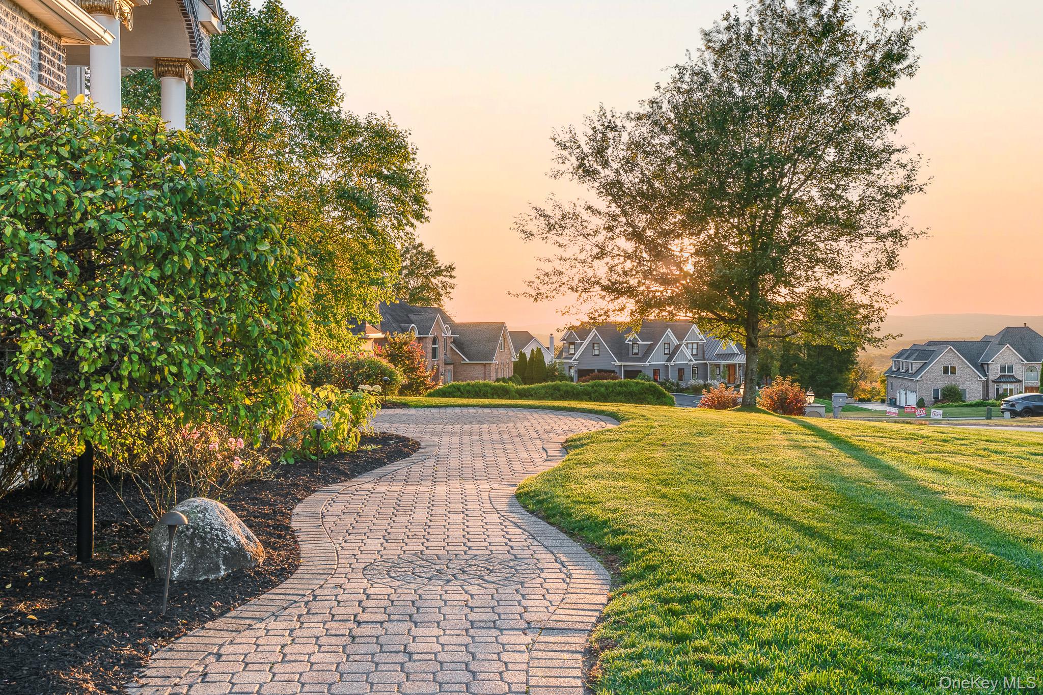 #4 photo, 28 Carmel Heights, Wappingers Falls , NY 12590