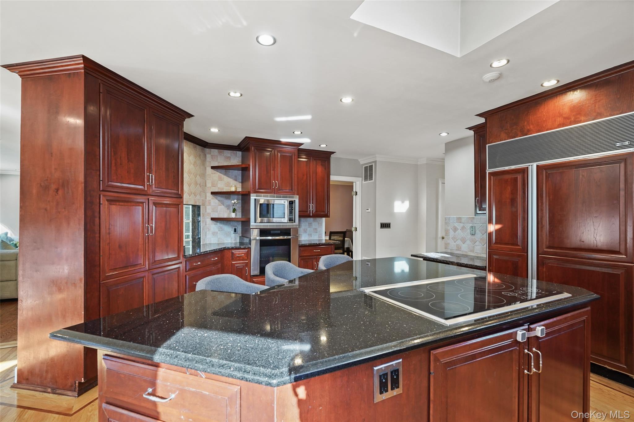 #14 photo, 48 Grand Boulevard, Scarsdale , NY 10583