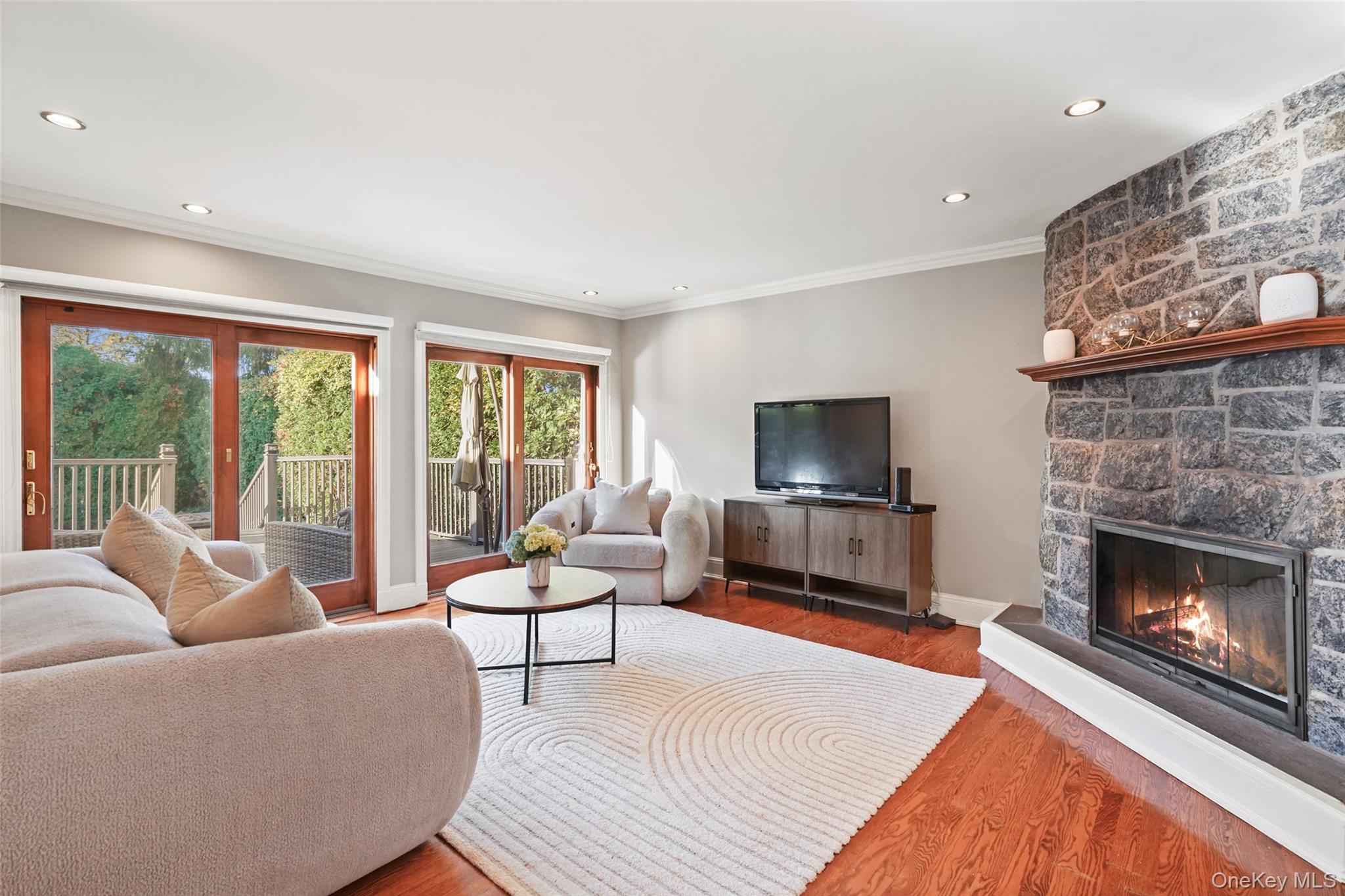 #6 photo, 48 Grand Boulevard, Scarsdale , NY 10583