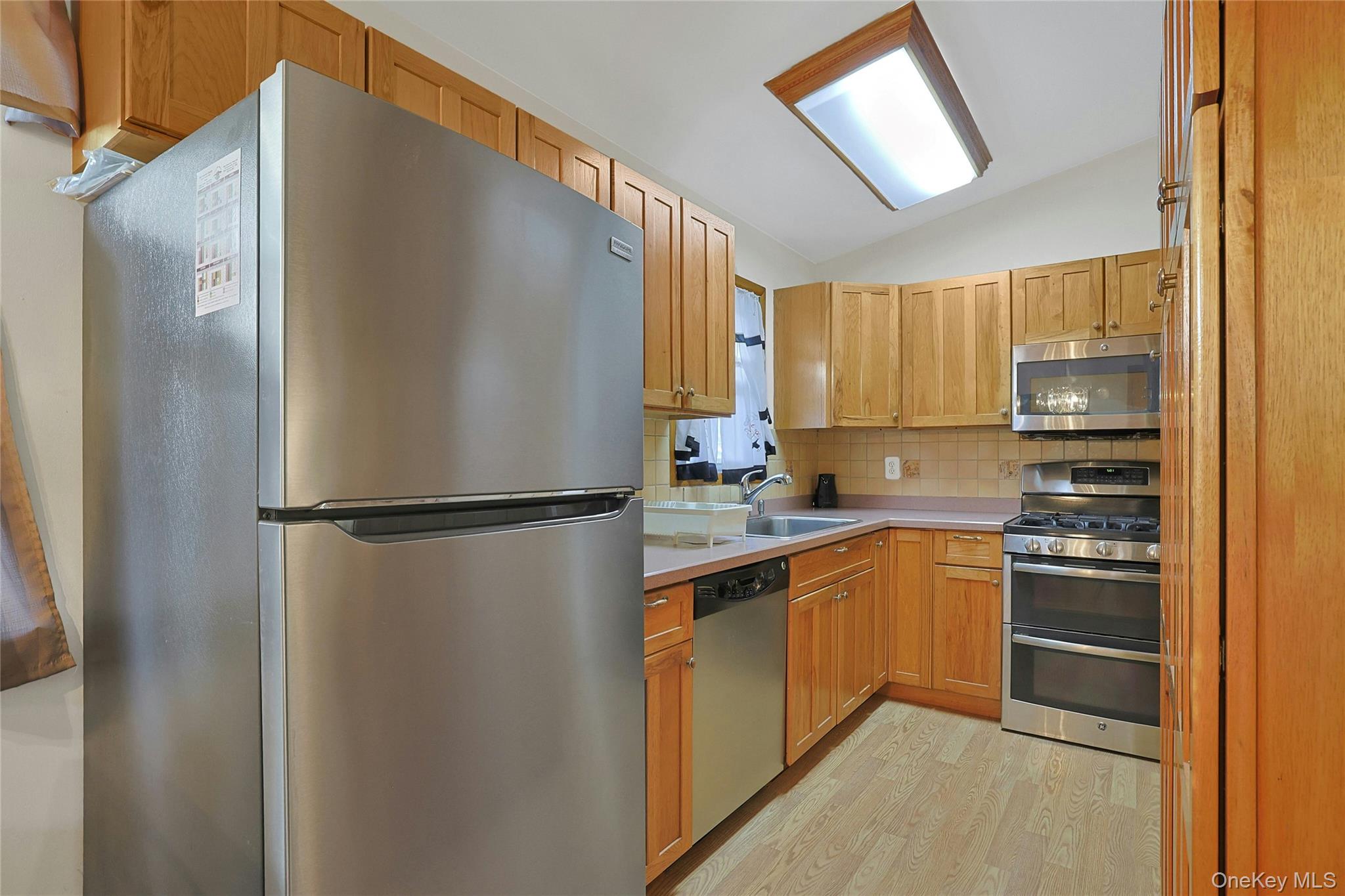 #9 photo, 5 Peck Street, West Haverstraw , NY 10993