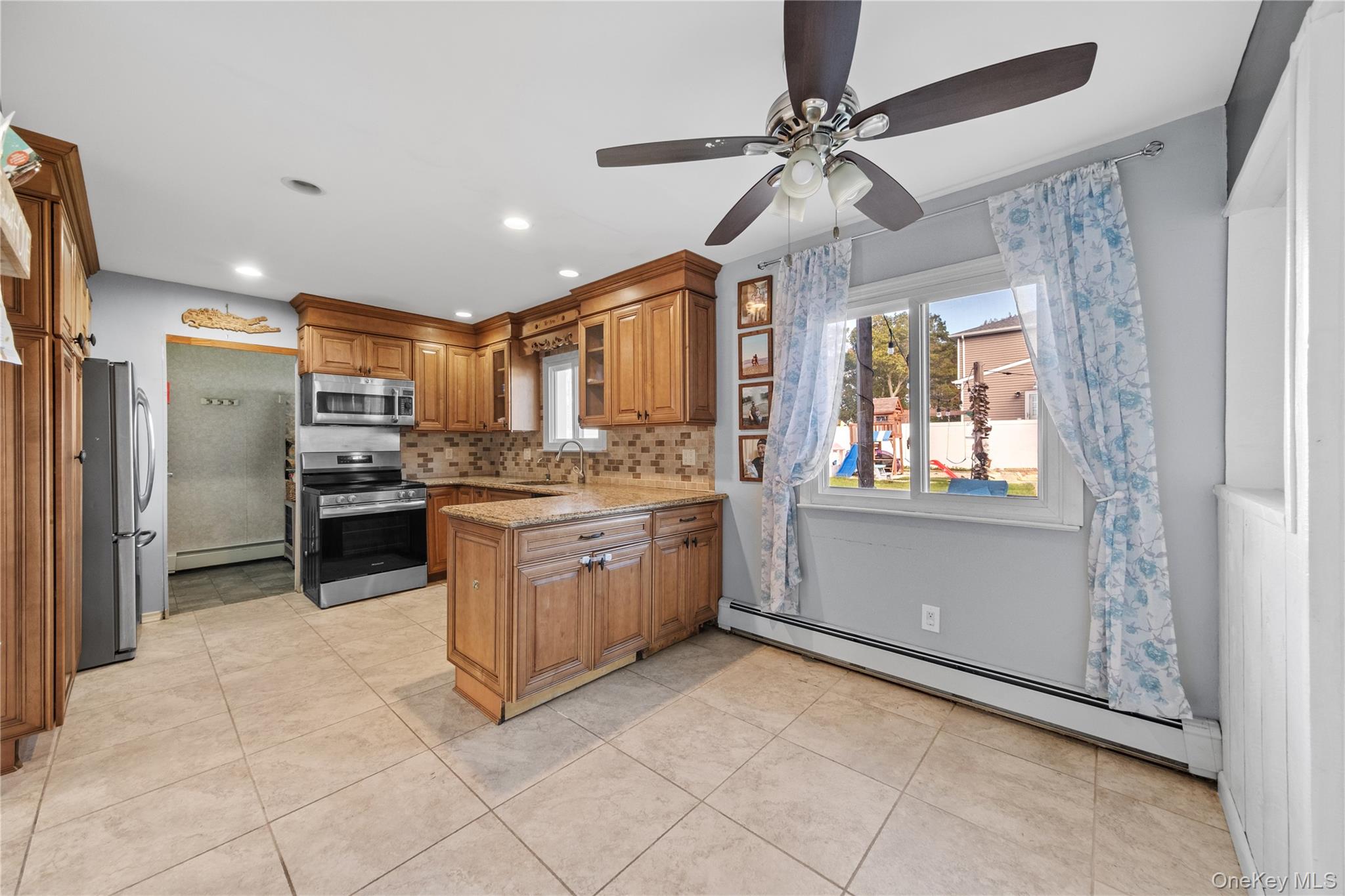 #19 photo, 270 Singingwood Drive, サフォーク郡 Holbrook , NY 11741