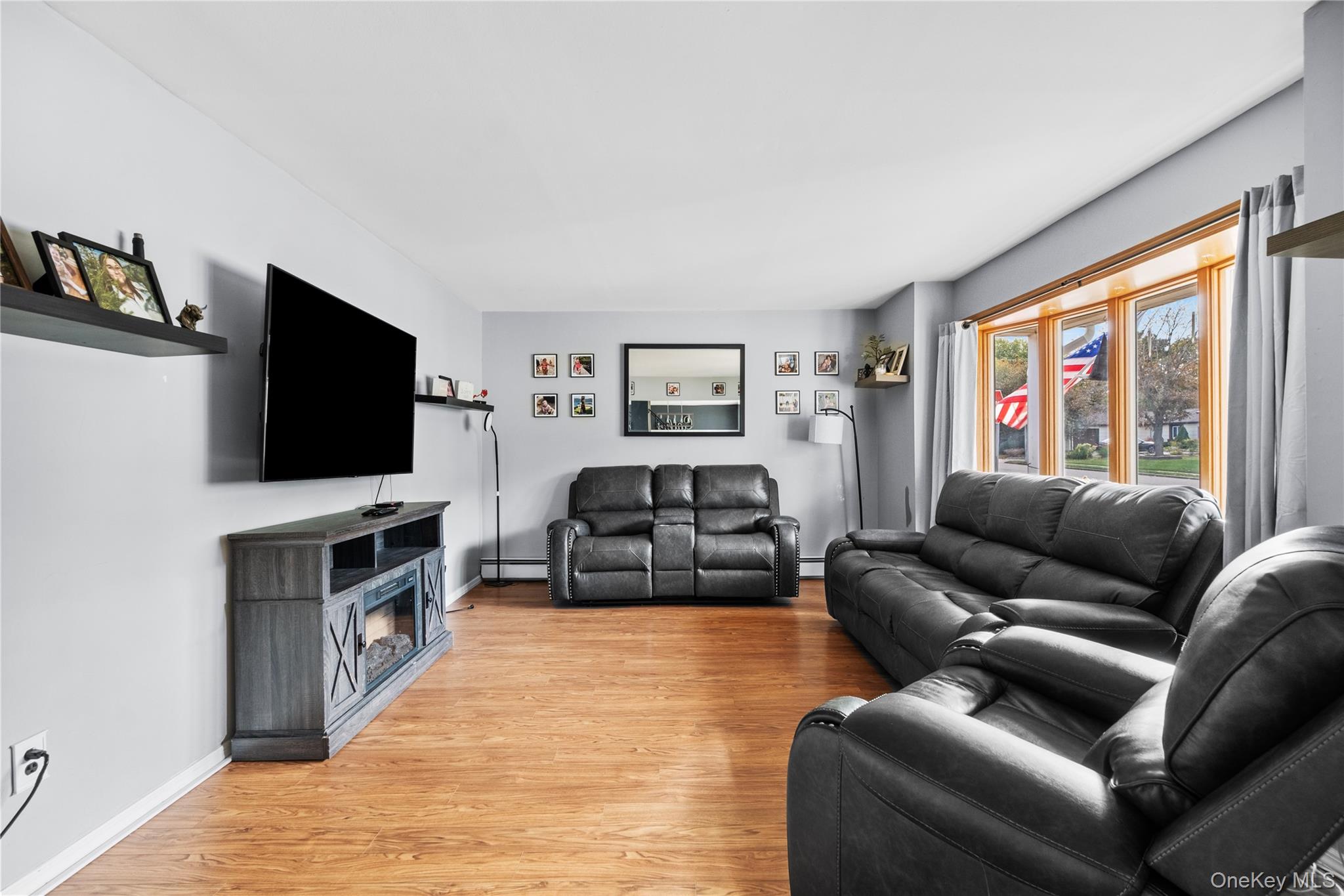 #6 photo, 270 Singingwood Drive, サフォーク郡 Holbrook , NY 11741