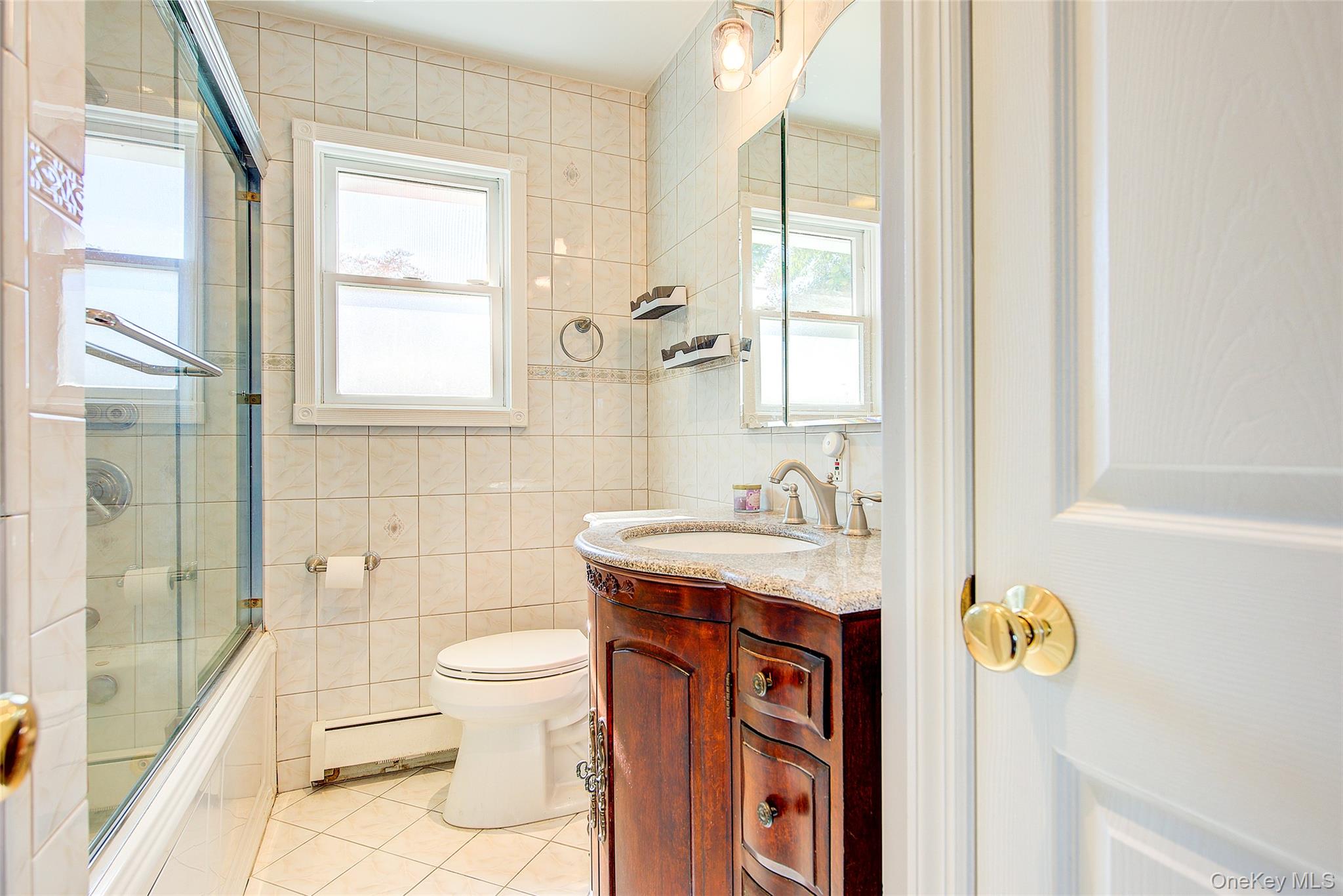 #11 photo, 35 Jackson Avenue, ナッソー郡 Bethpage , NY 11714