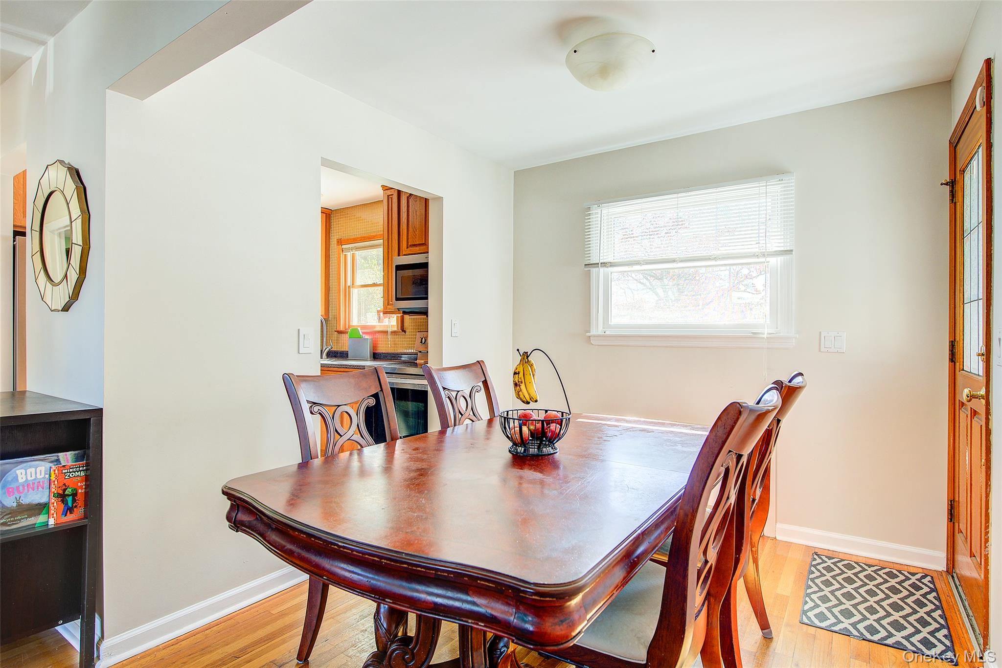 #5 photo, 35 Jackson Avenue, ナッソー郡 Bethpage , NY 11714